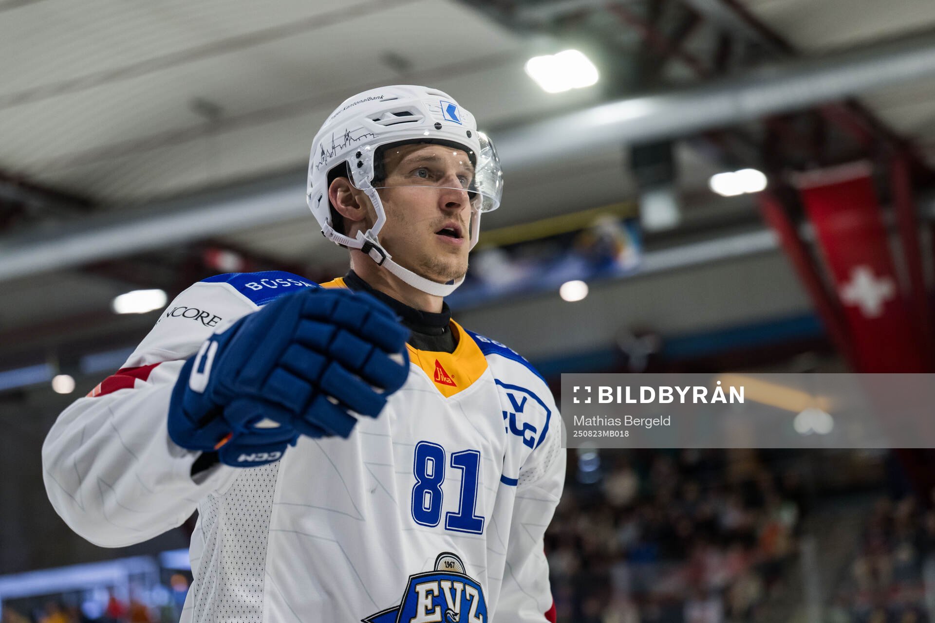 Zugs Dominik Kubalik jublar