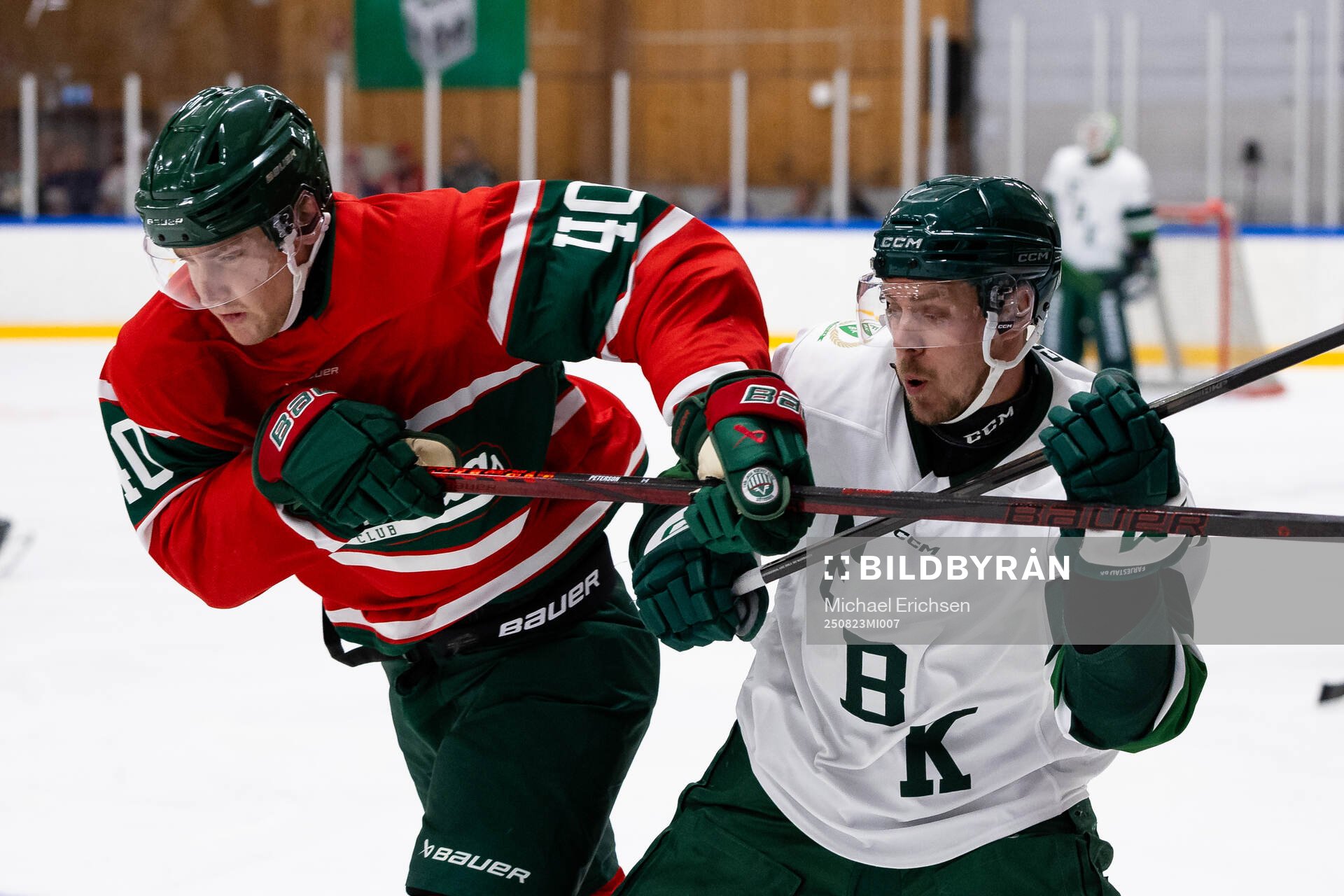Frölundas Jacob Peterson och Färjestads Joel Kellman