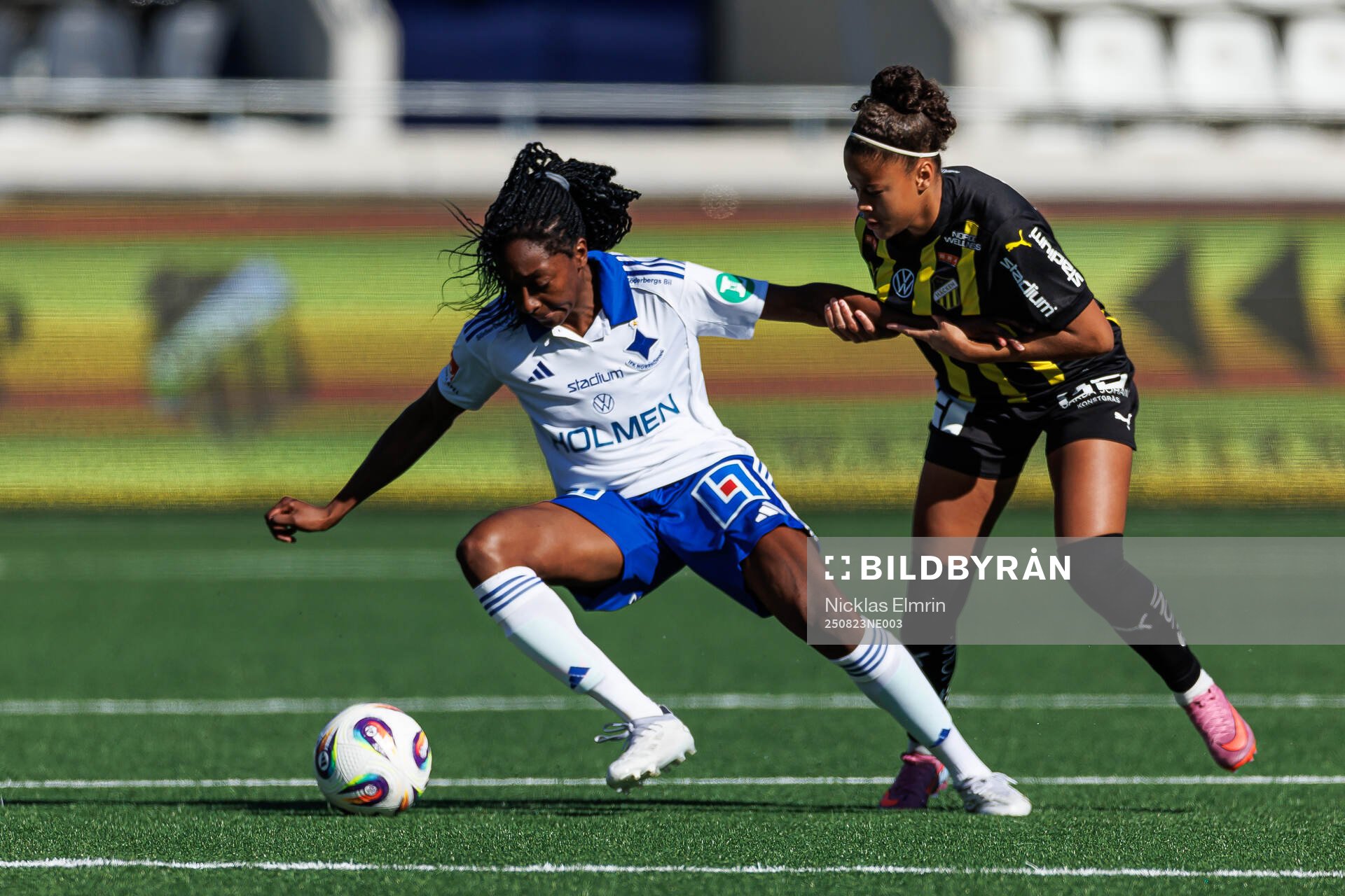 IFK Norrköpings Maya Aliyah Antoine och Häckens Felicia