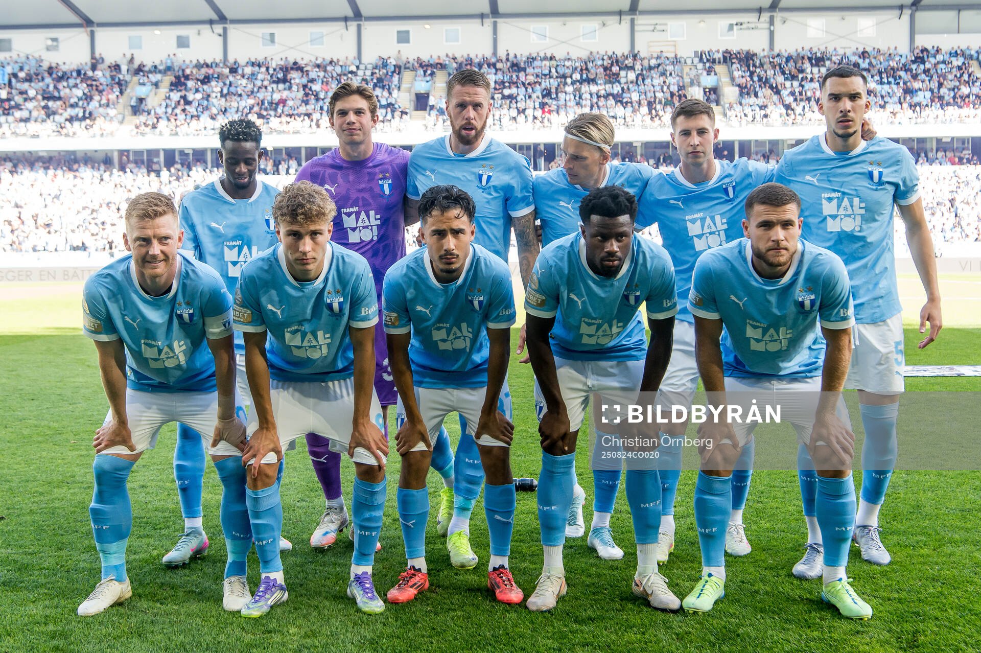 Malmö FFs startelva ställer upp för ett lagfoto