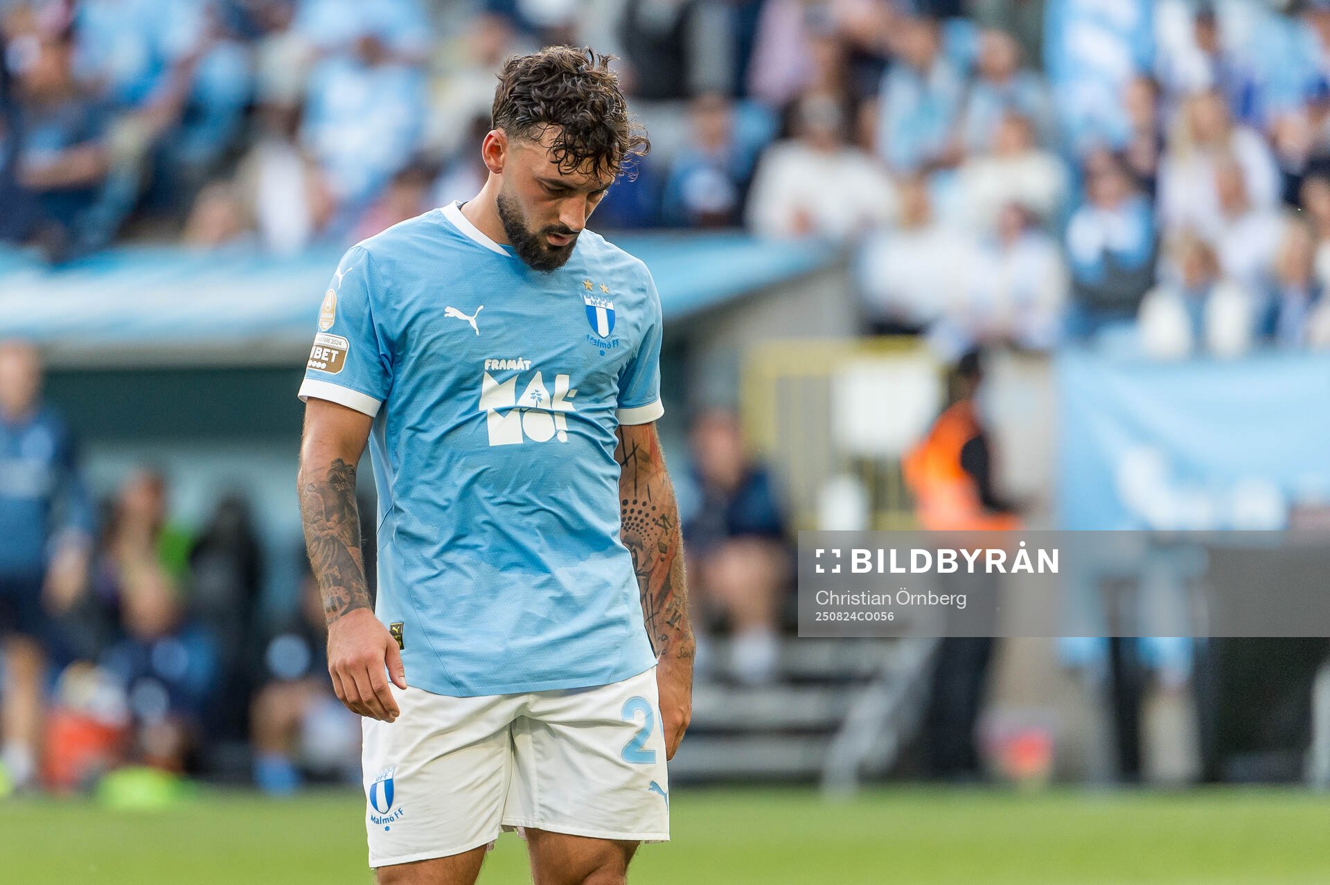 Malmö FFs Sead Haksabanovic deppar