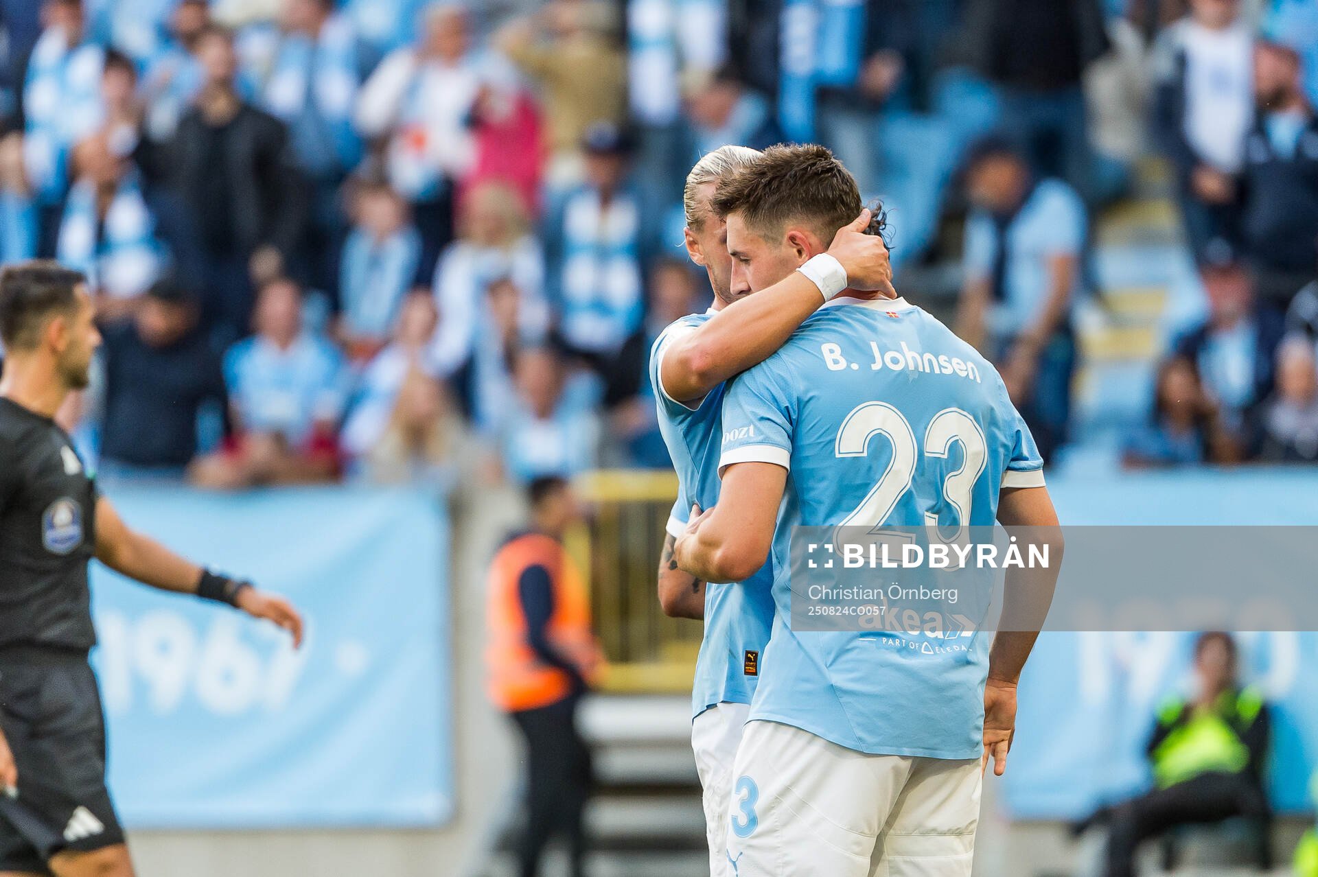 Malmö FFs Lasse Berg Johnsen deppar