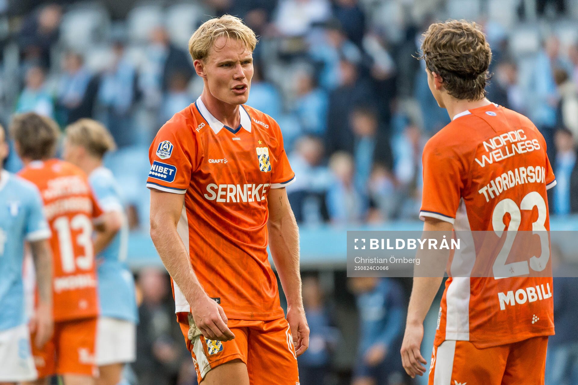 IFK Göteborgs Max Fenger och Kolbeinn Thordarson deppar