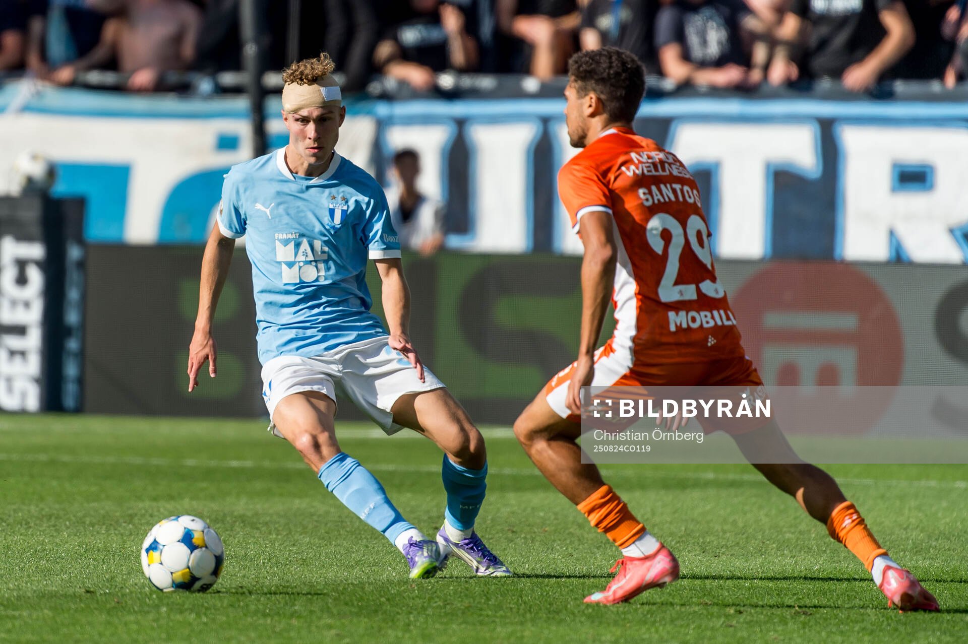 Malmö FFs Hugo Bolin och IFK Göteborgs Thomas Santos