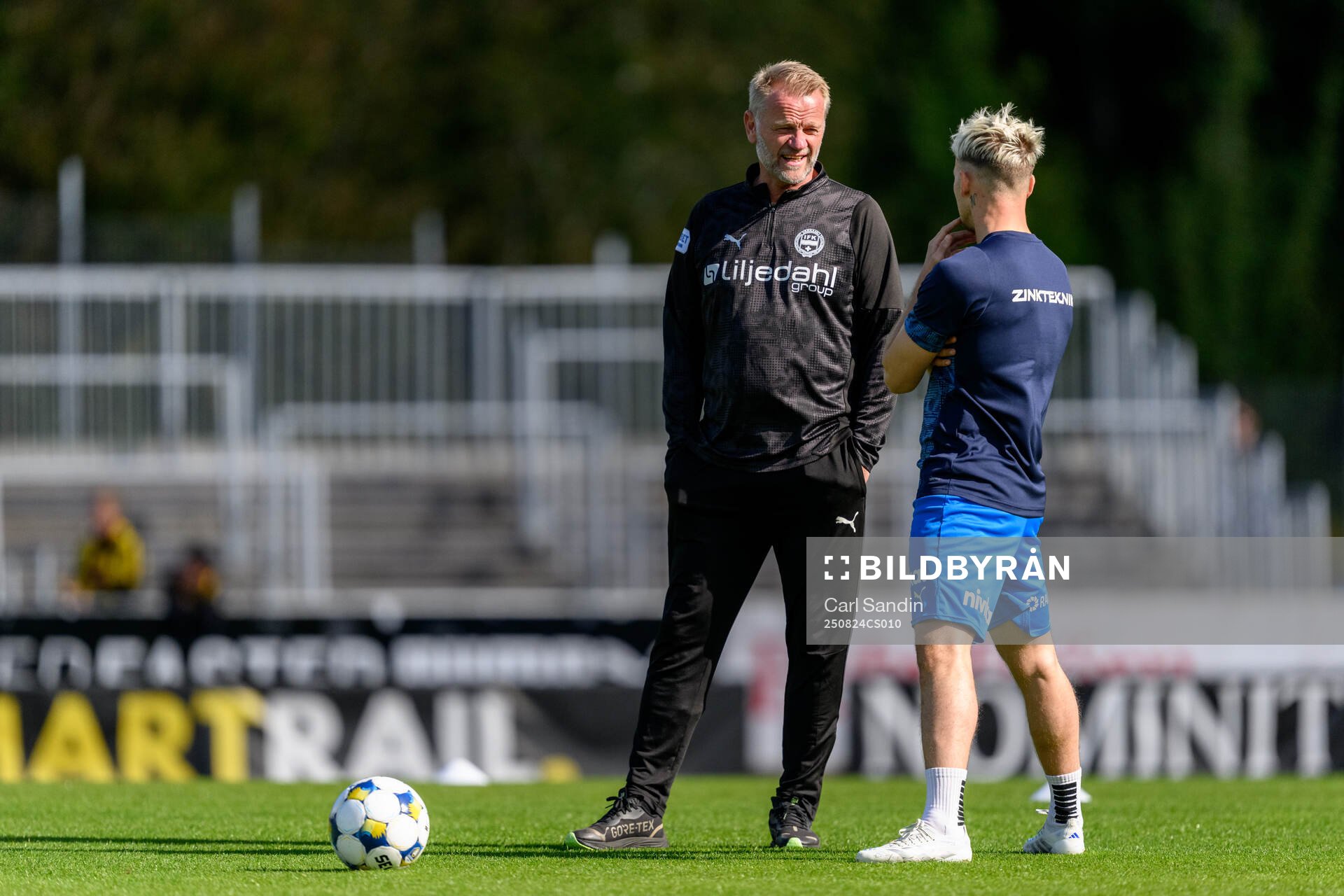 Värnamos tränare Arne Sandstø och Kent-Are Antonsen