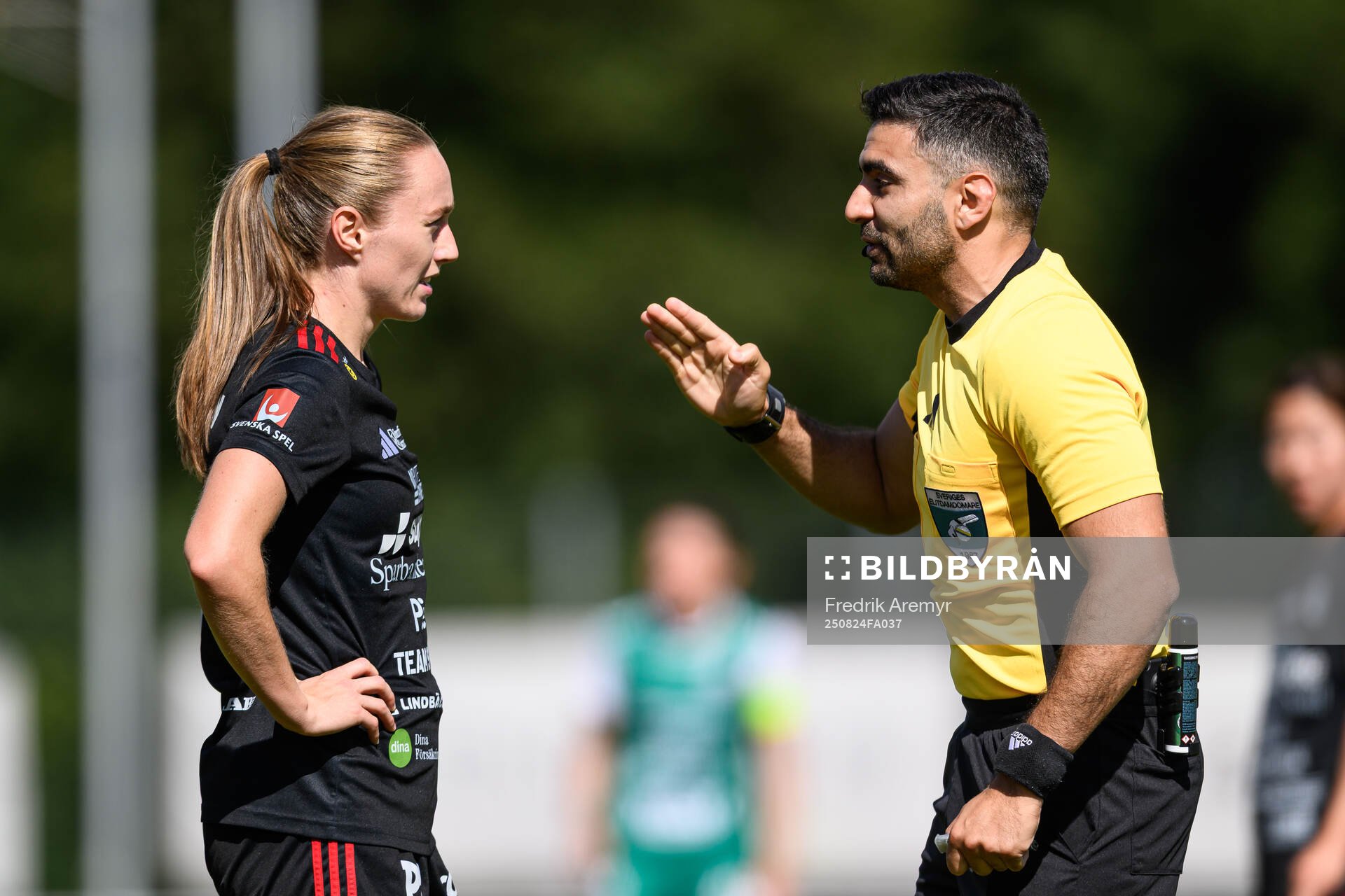 Piteås Asla Johannesen och domare George Jansizian