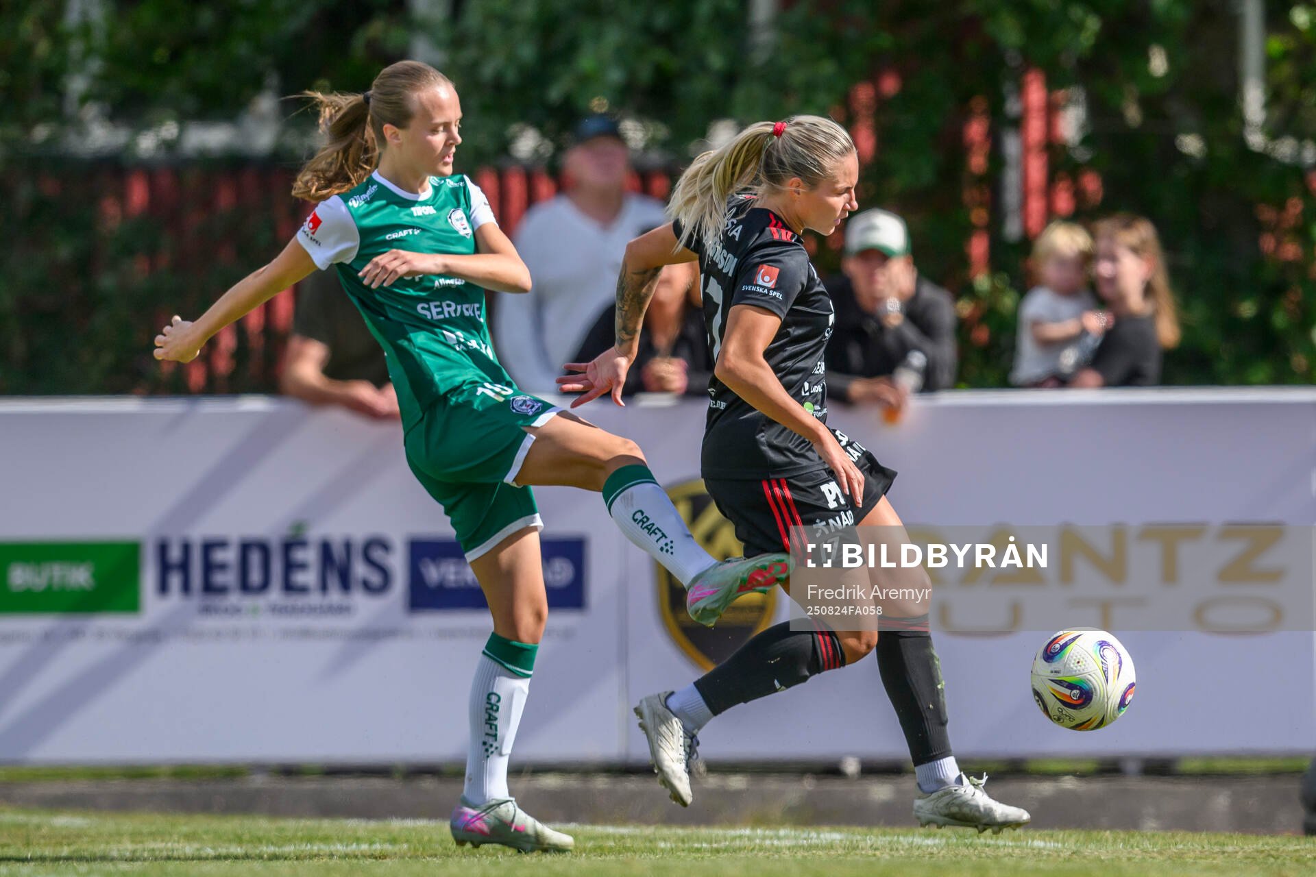 Alingsås Alma Öberg och Piteås Selina Henriksson