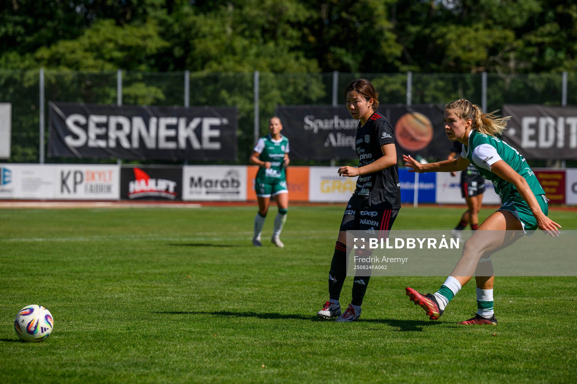 Piteås Shiho Matsubara och Alingsås Emmaliina Tulkki