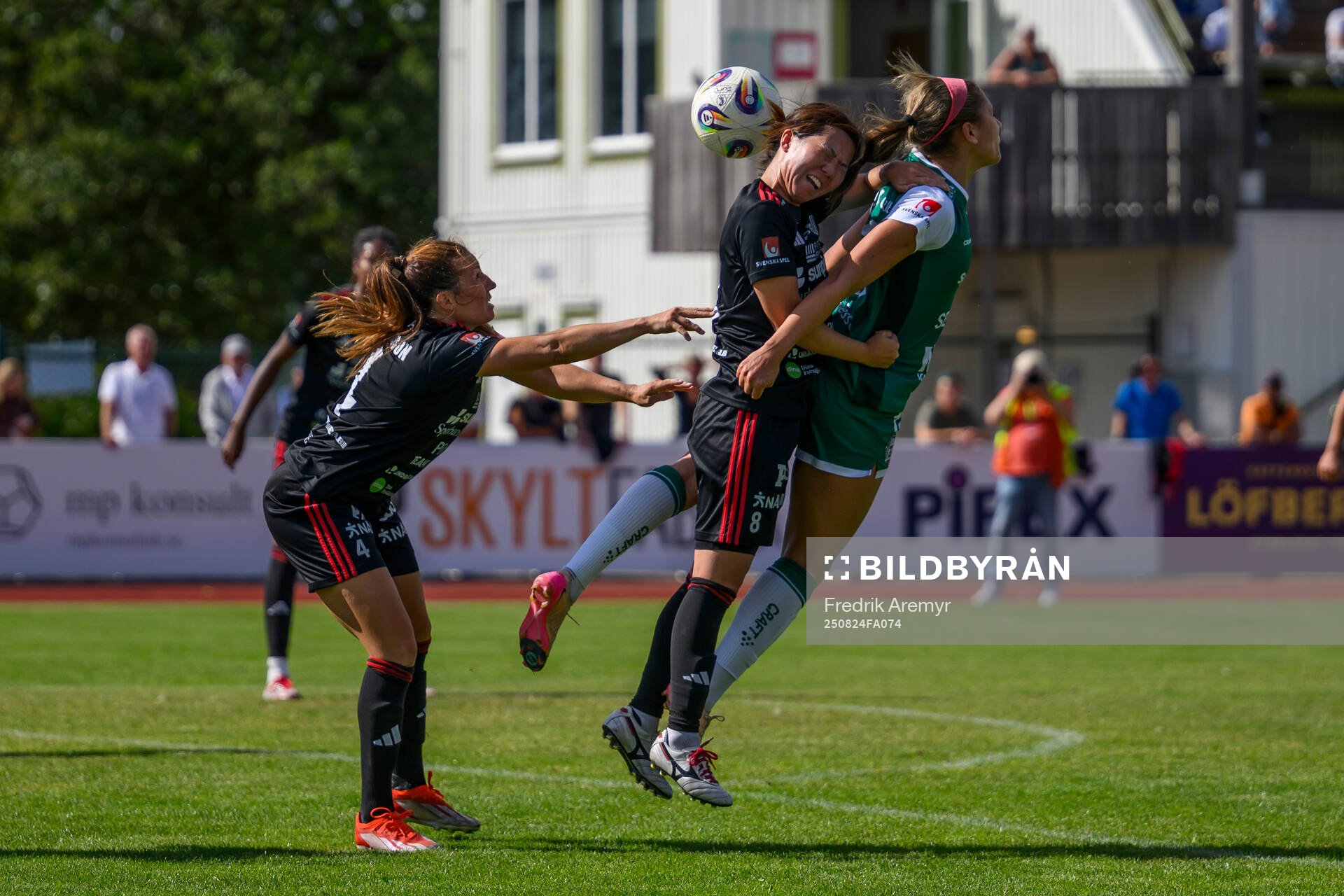 Piteås Josefin Johansson , Shiho Matsubara och Alingsås