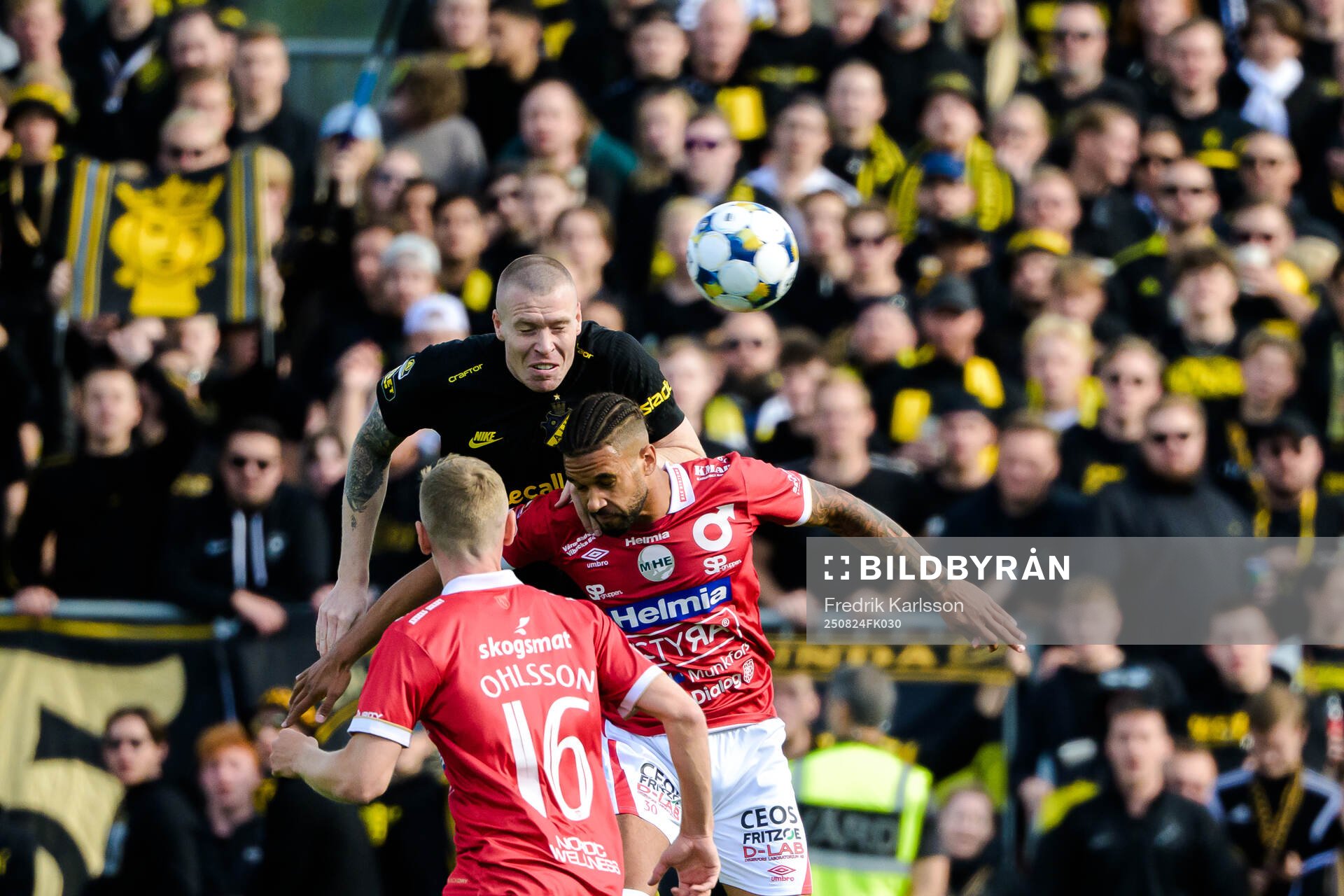AIKs Thomas Poppler Isherwood och Degerfors Bernardo Gil