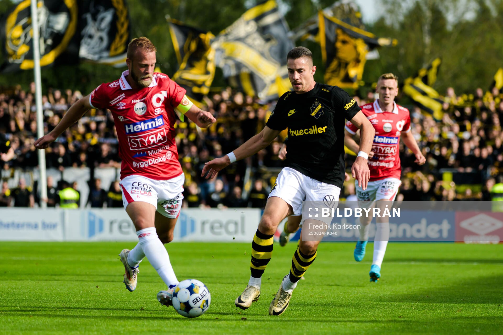 Degerfors Daniel Sundgren  och AIKs Dino Besirovic