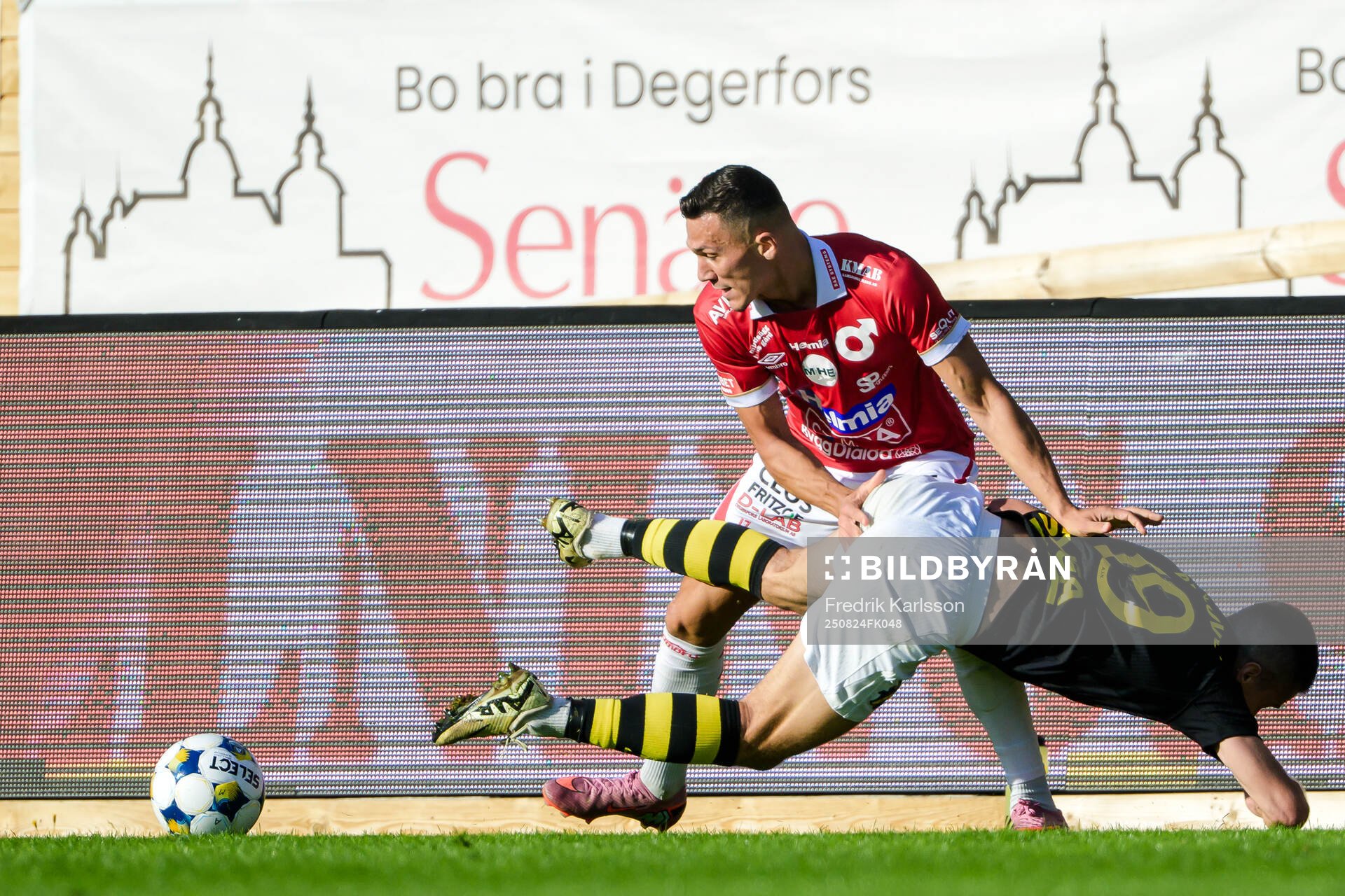 Degerfors Arman Taranis och AIKs Dino Besirovic