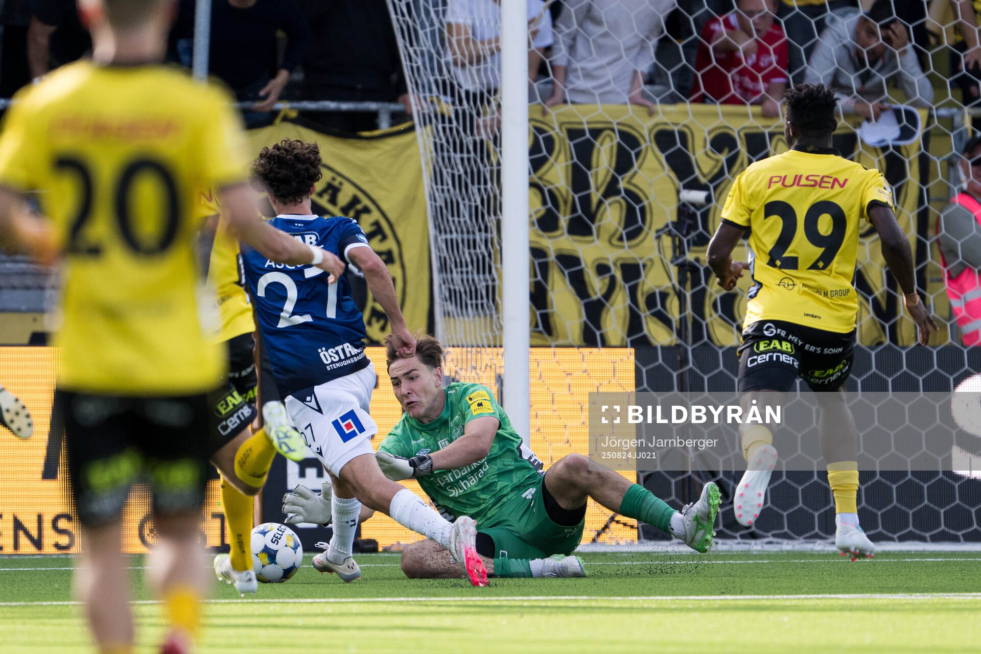 Elfsborgs målvakt Simon Eriksson