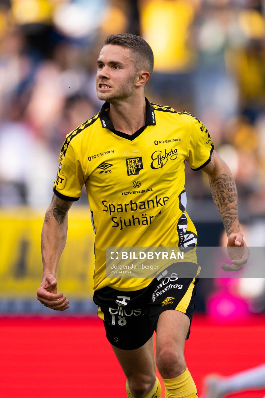 Elfsborgs Julius Magnusson jublar
