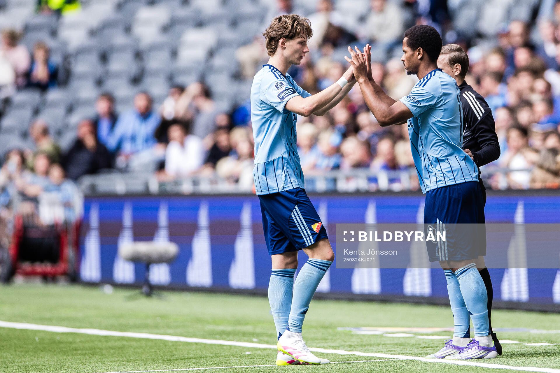 Djurgårdens August Priske Flyger och Zakaria Sawo