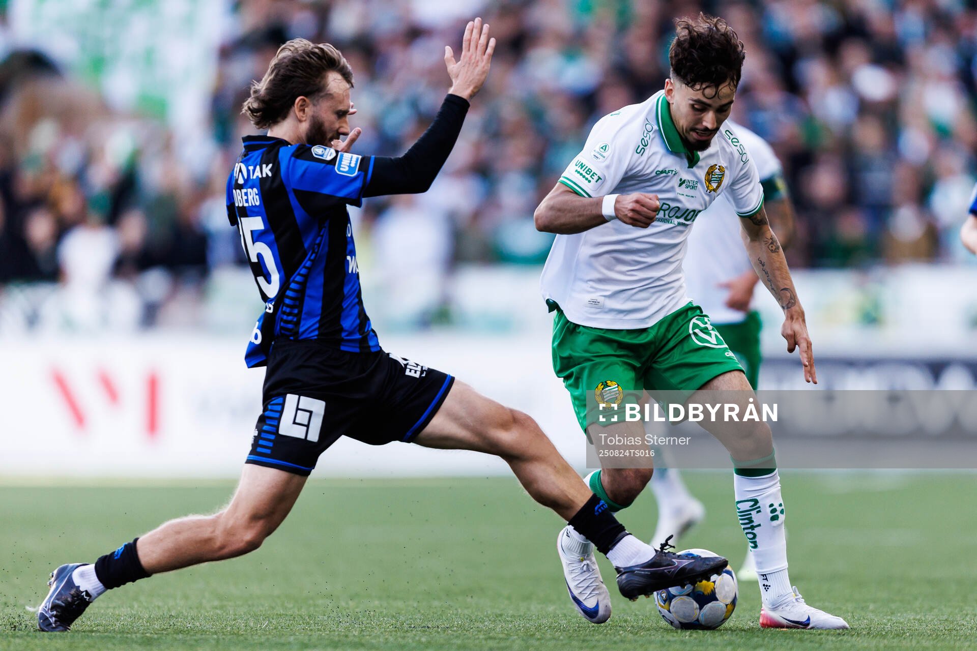 Sirius Simon Sandberg och Hammarbys Sebastian Tounekti