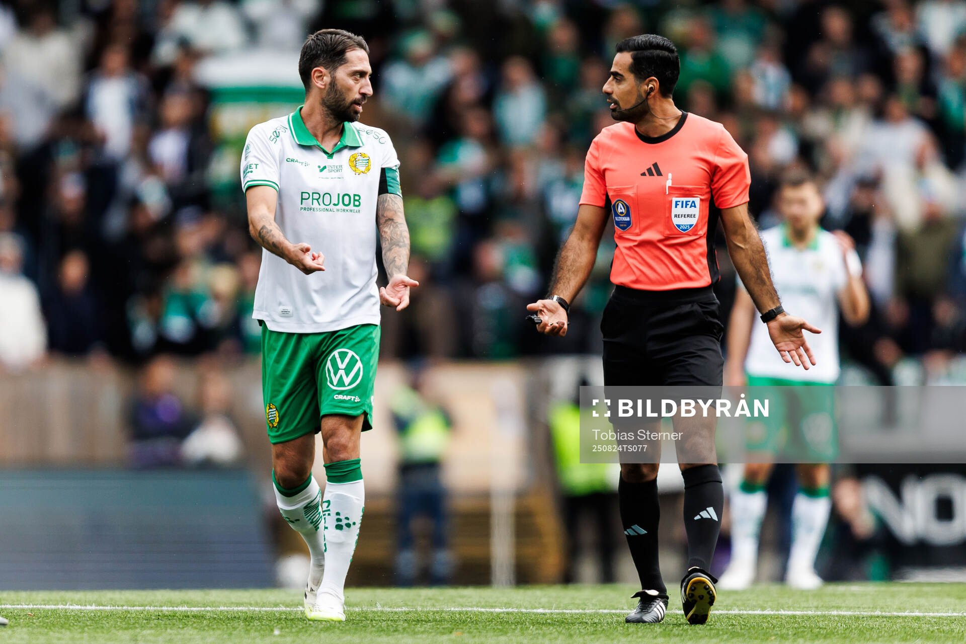 Hammarbys Nahir Besara och Domare Mohammed Al-Hakim