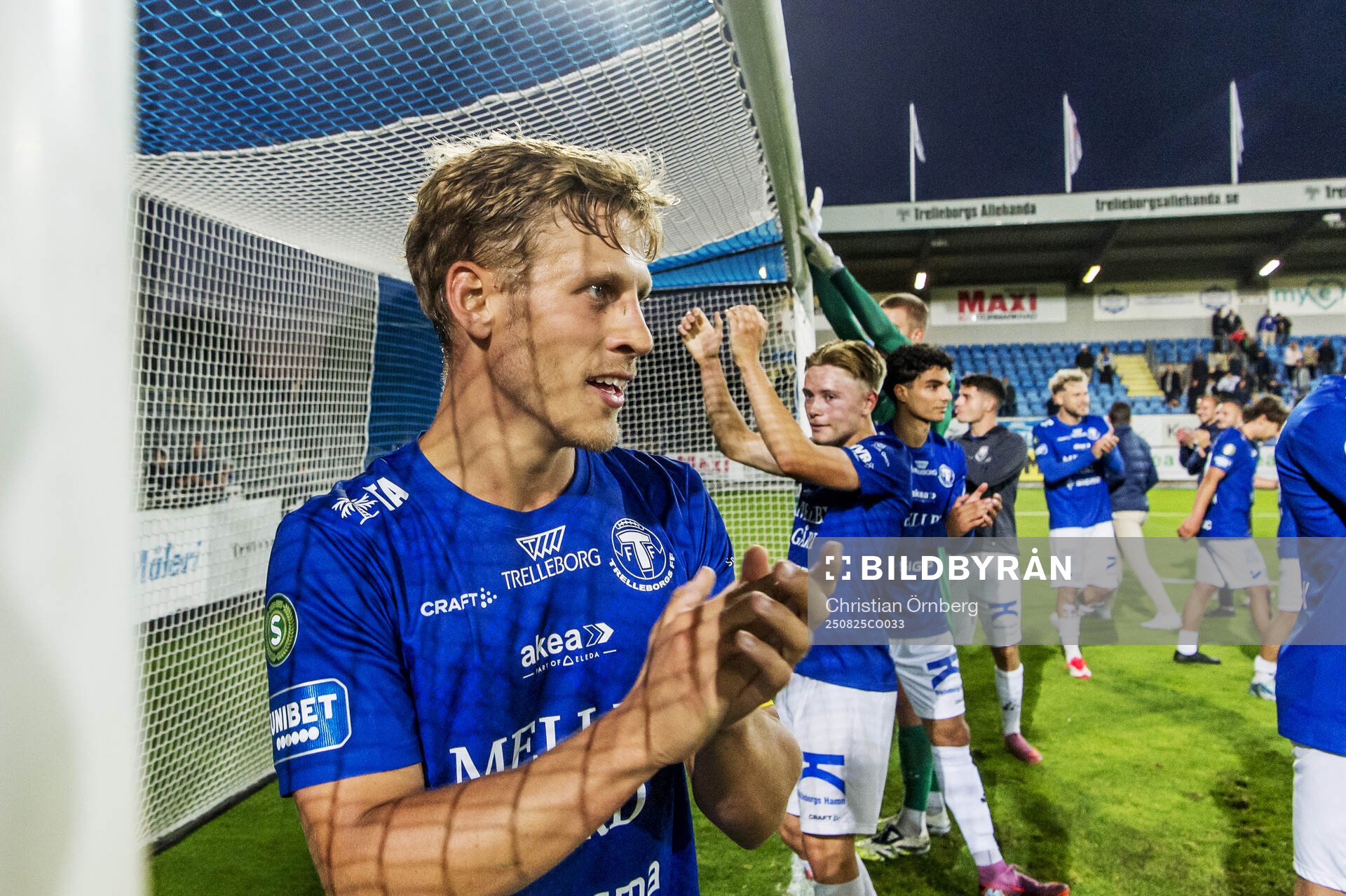 Trelleborgs Tobias Karlsson jublar