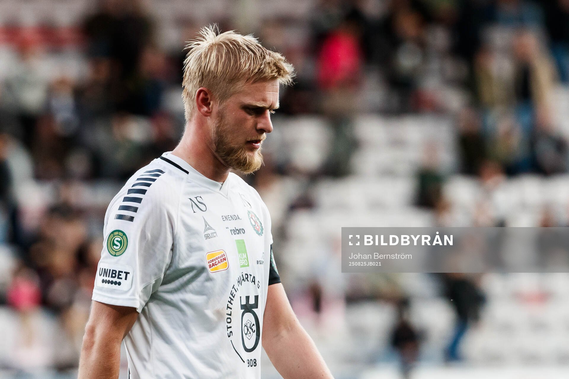 Örebros Karl Holmberg deppar