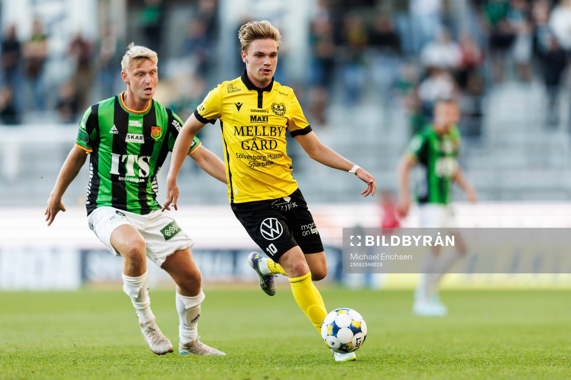 GAIS Joackim Fagerjord och Mjällbys Jeppe Kjaer