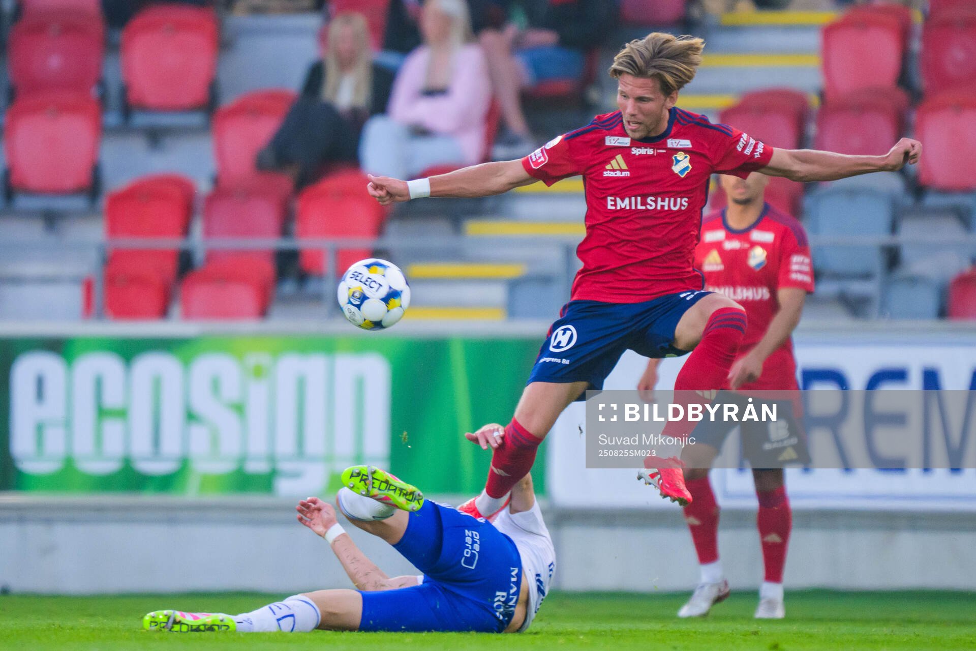 IFK Norrköpings Kevin Höög Jansson och Östers Noah