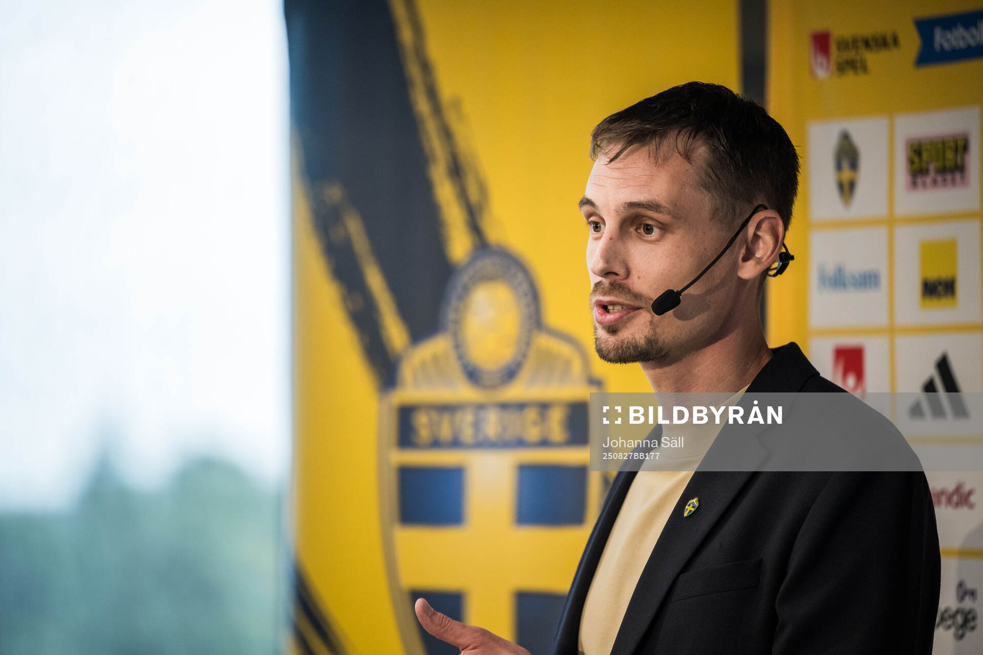Daniel Bäckström, head coach of the Swedish under-21