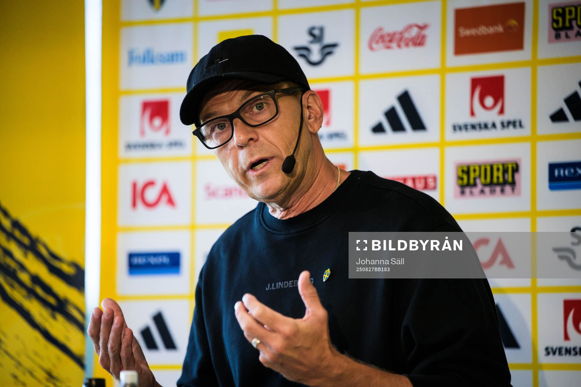 Head coach Tony Gustavsson of the Swedish women's national