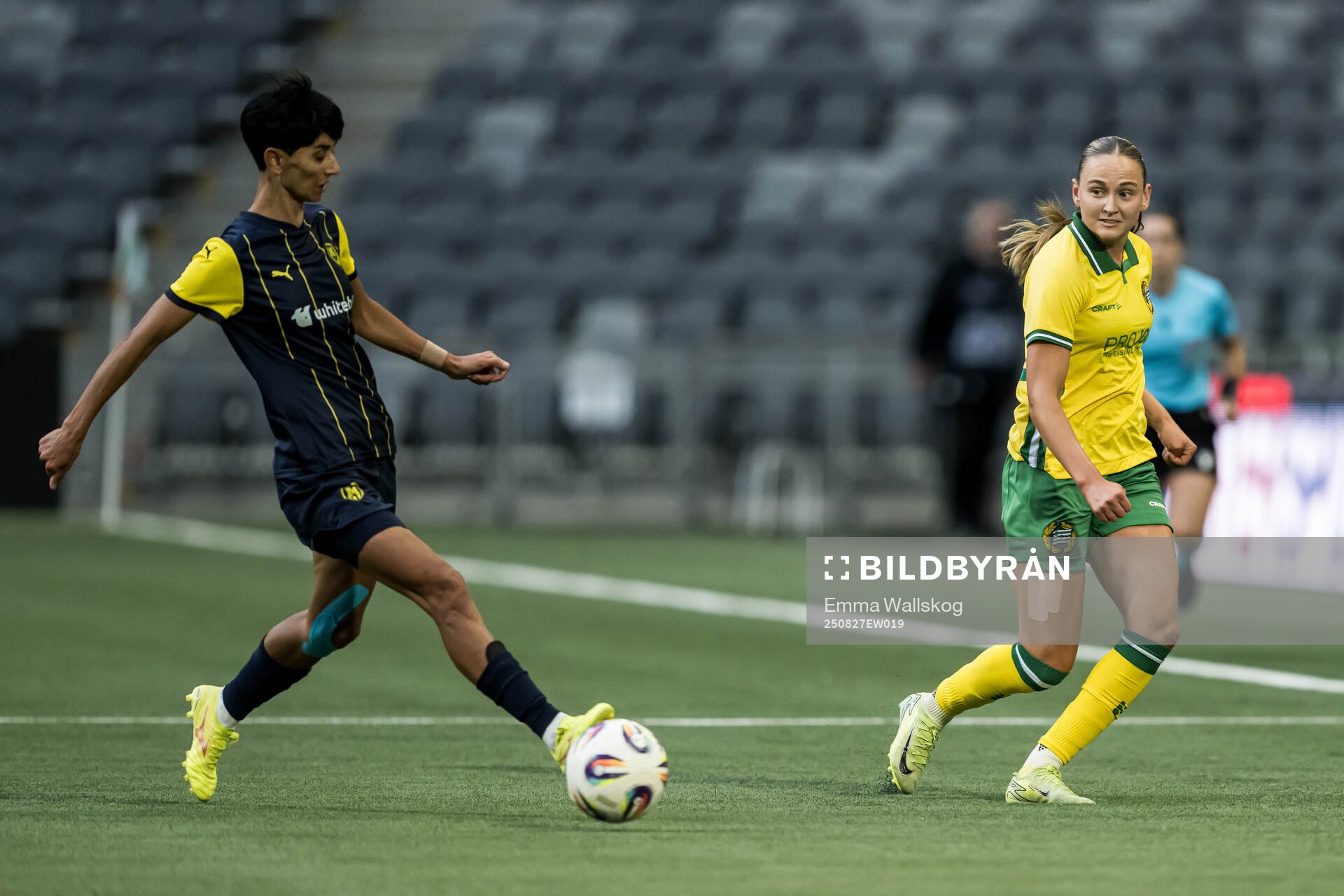 Kristina Aleksanyan of Metalist 1925 and Vilde Hasund of