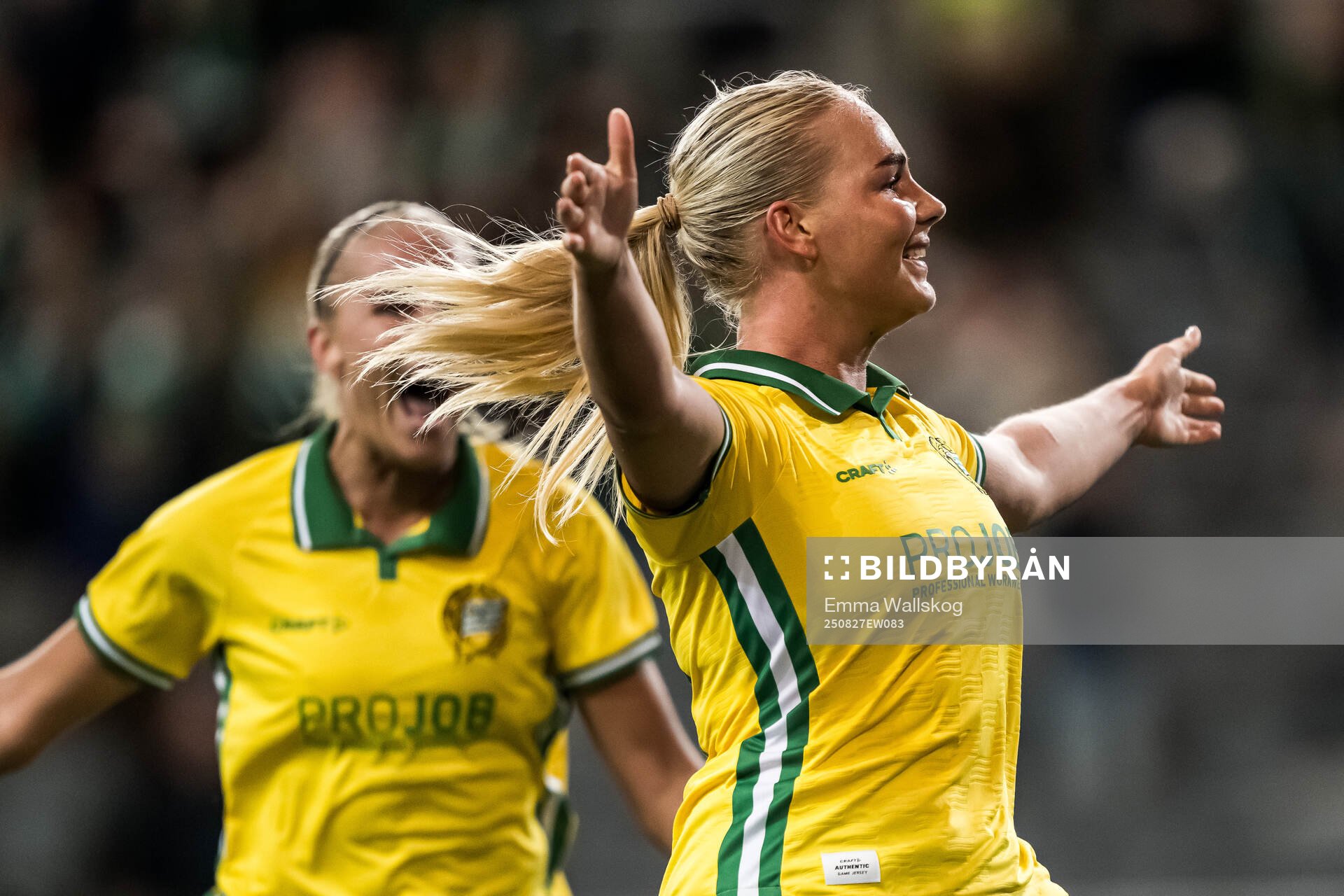 Cathinka Tandberg  of Hammarby celebrates