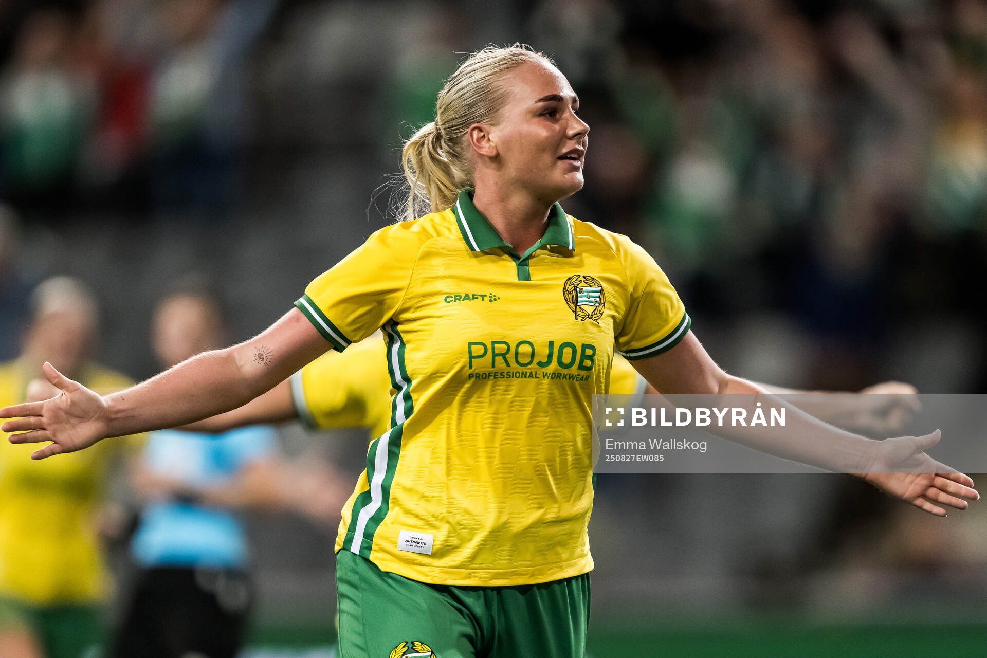 Cathinka Tandberg  of Hammarby celebrates