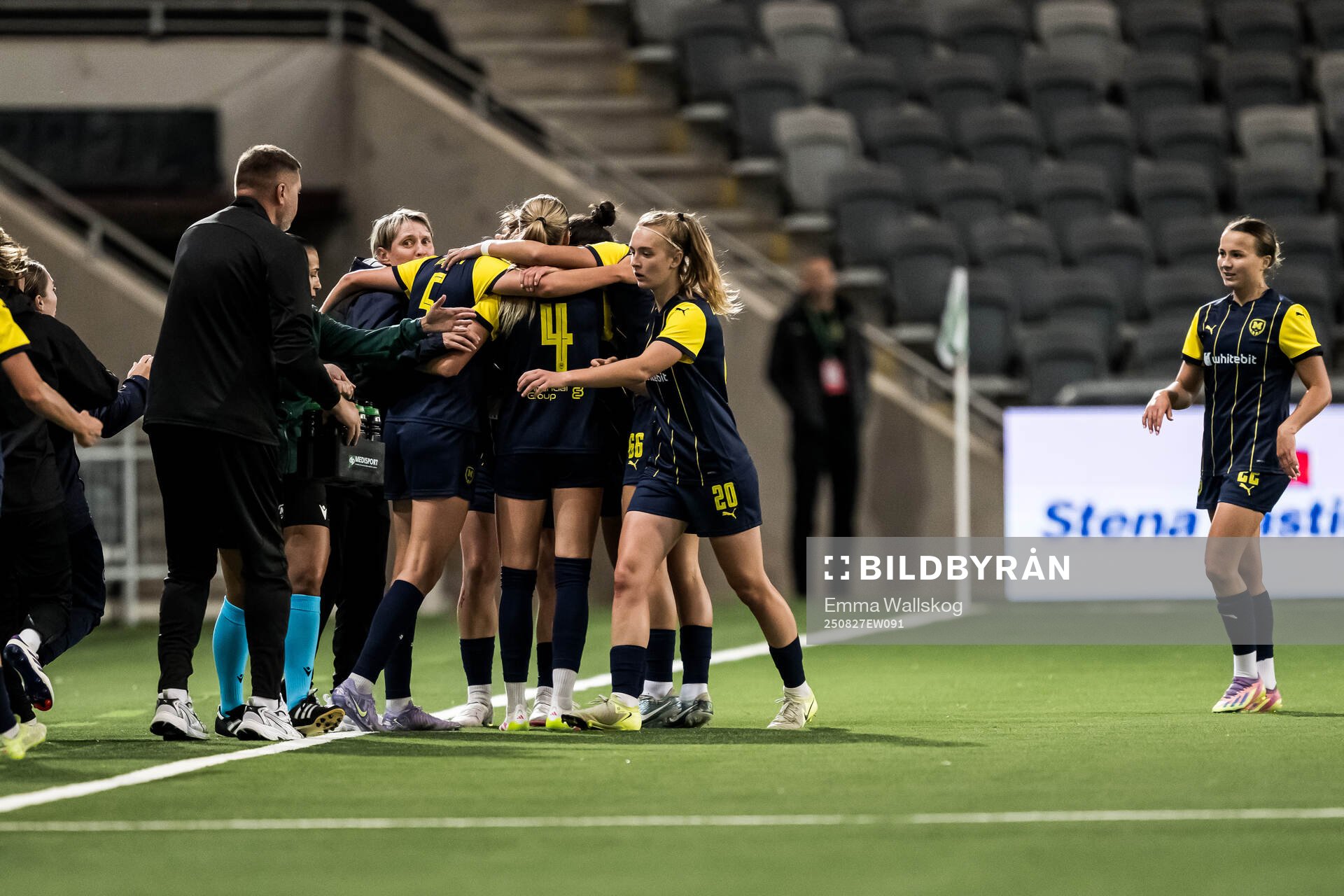 Veronika Andrukhiv of Metalist 1925 celebrate with teammates