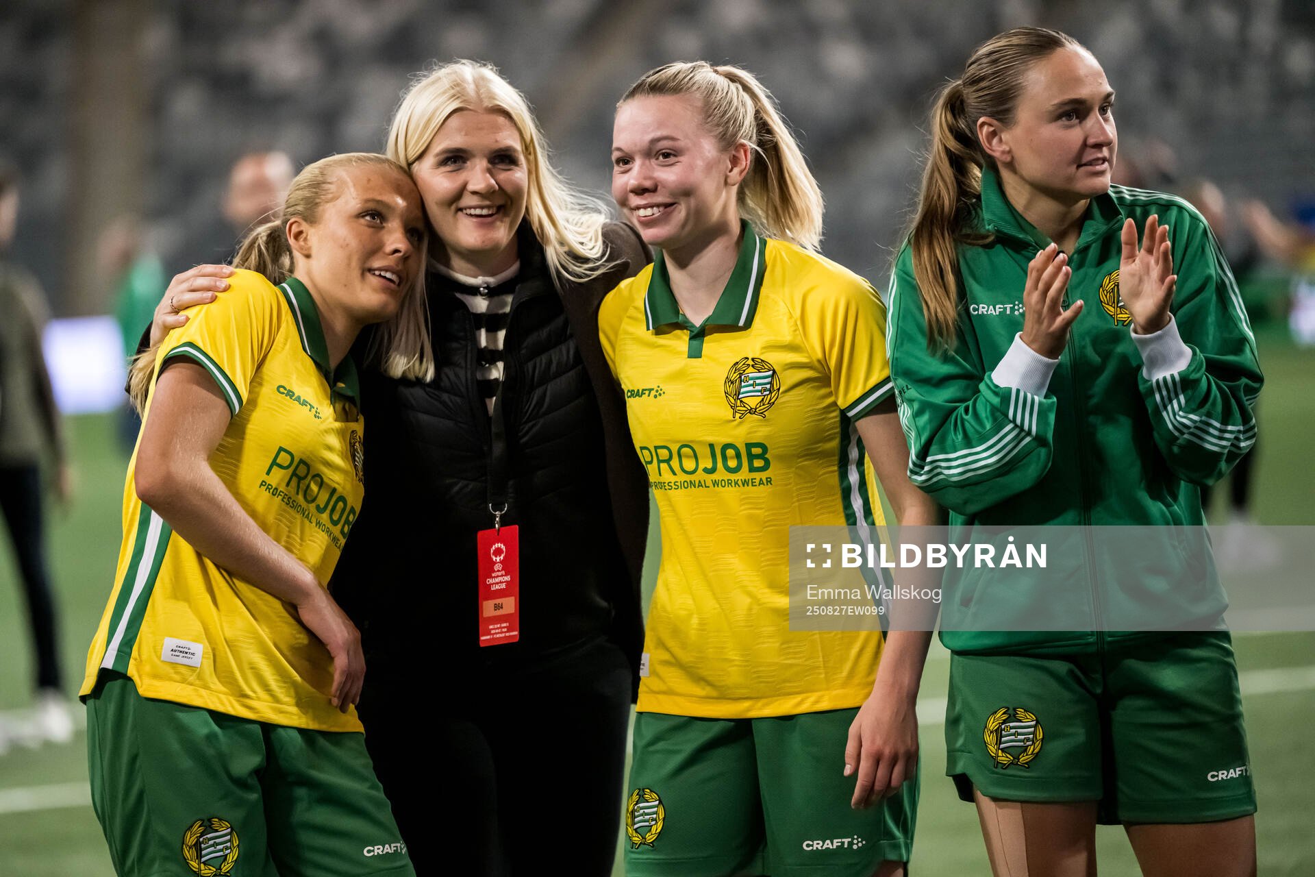 Smilla Holmberg, Emma Holmberg, Bea Sprung and Vilde Hasund
