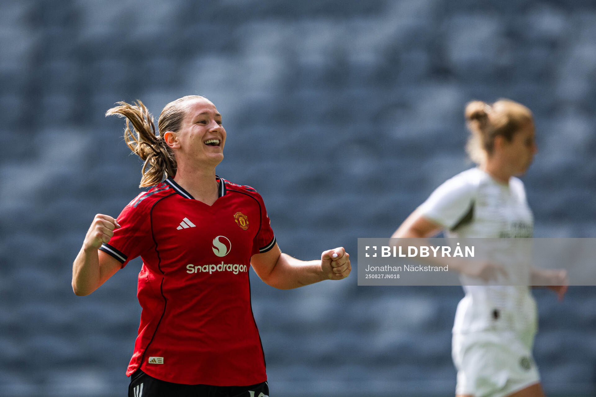 Elisabeth Terland of Manchester United celebrates
