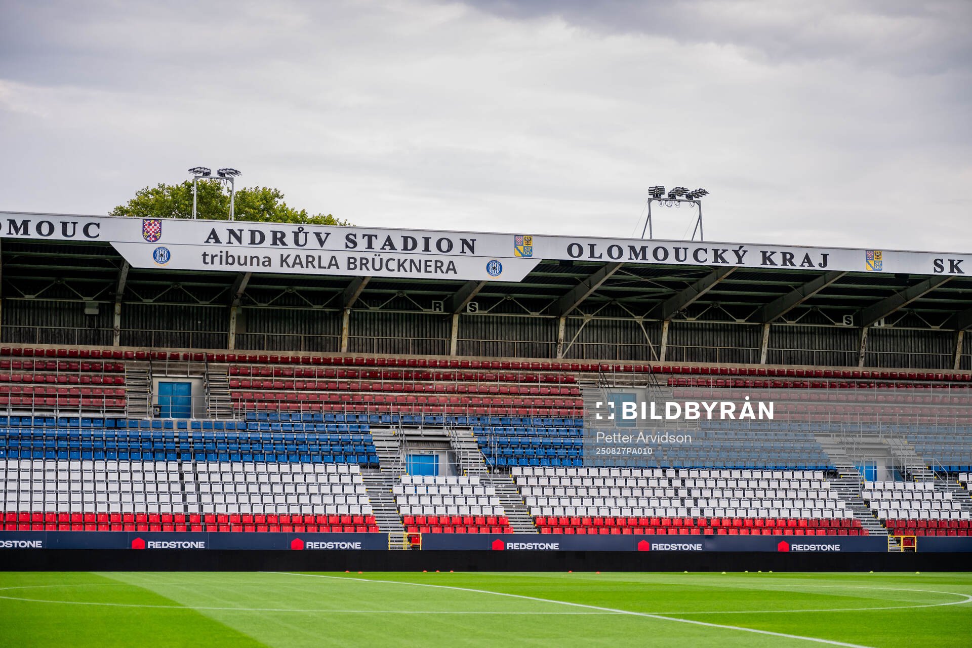 General view of Andruv Stadion