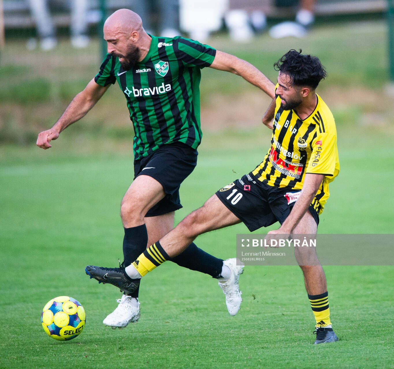 Högaborgs Abdul Khalili och IFK Hässleholms Rahel Omed