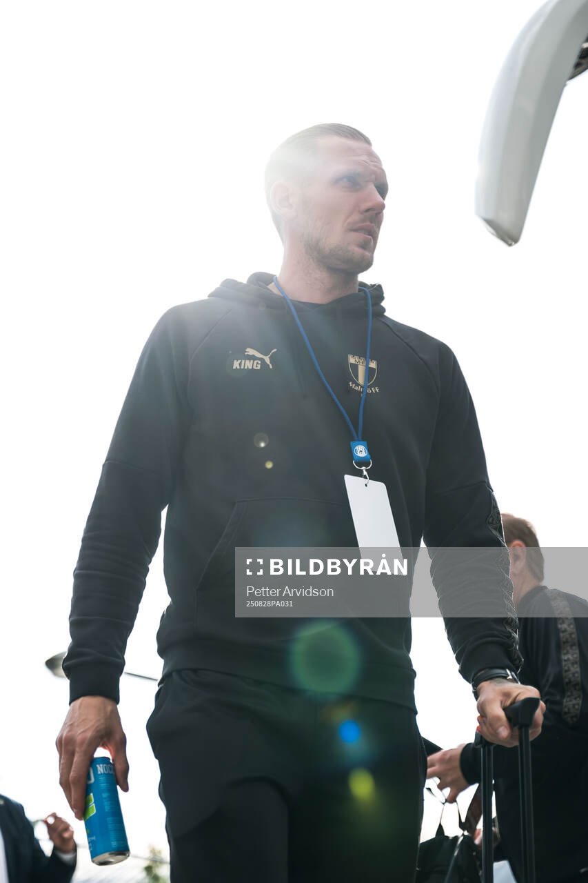 Goalkeeper Robin Olsen of Malmö FF