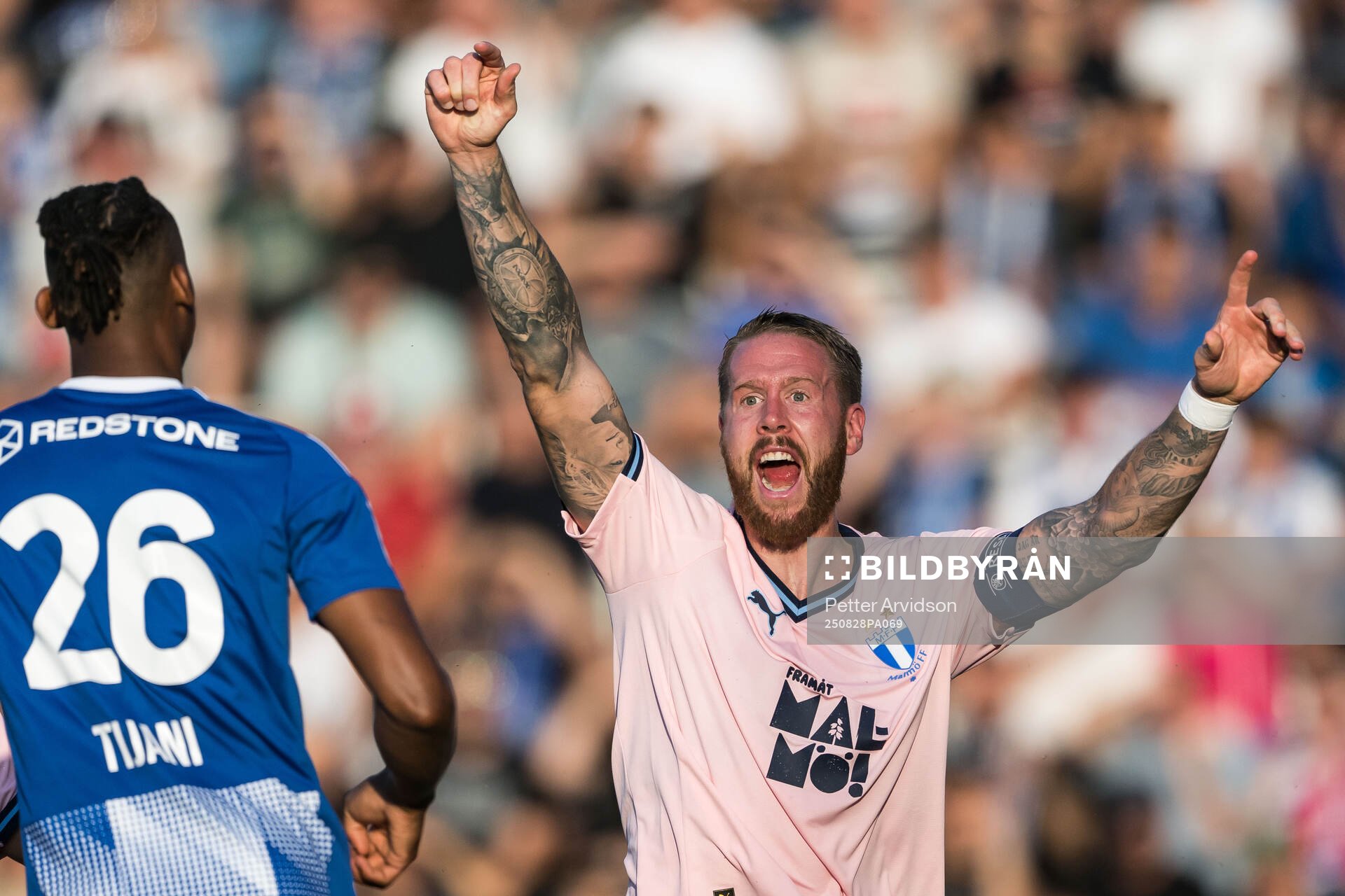 Pontus Jansson of Malmö FF reacts