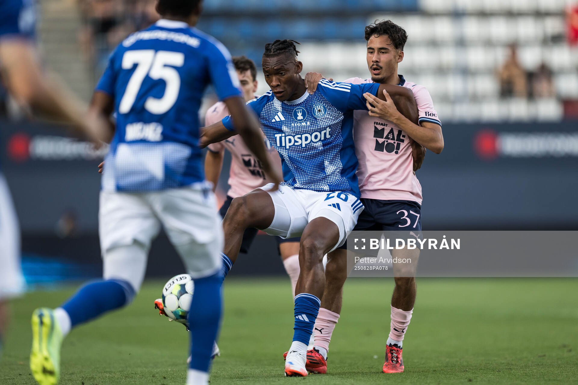 Muhamed Tijani of SK Sigma Olomouc and Adrian Skogmar of