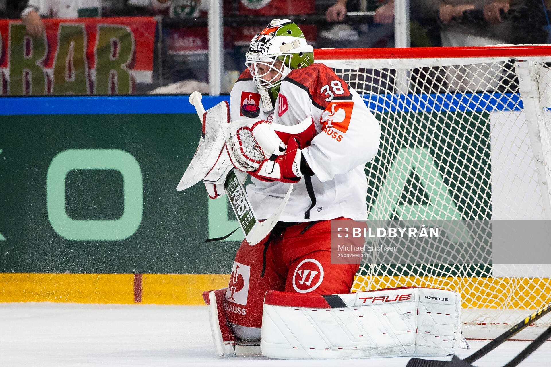 Goaltender Samuel Harvey of Bolzano
