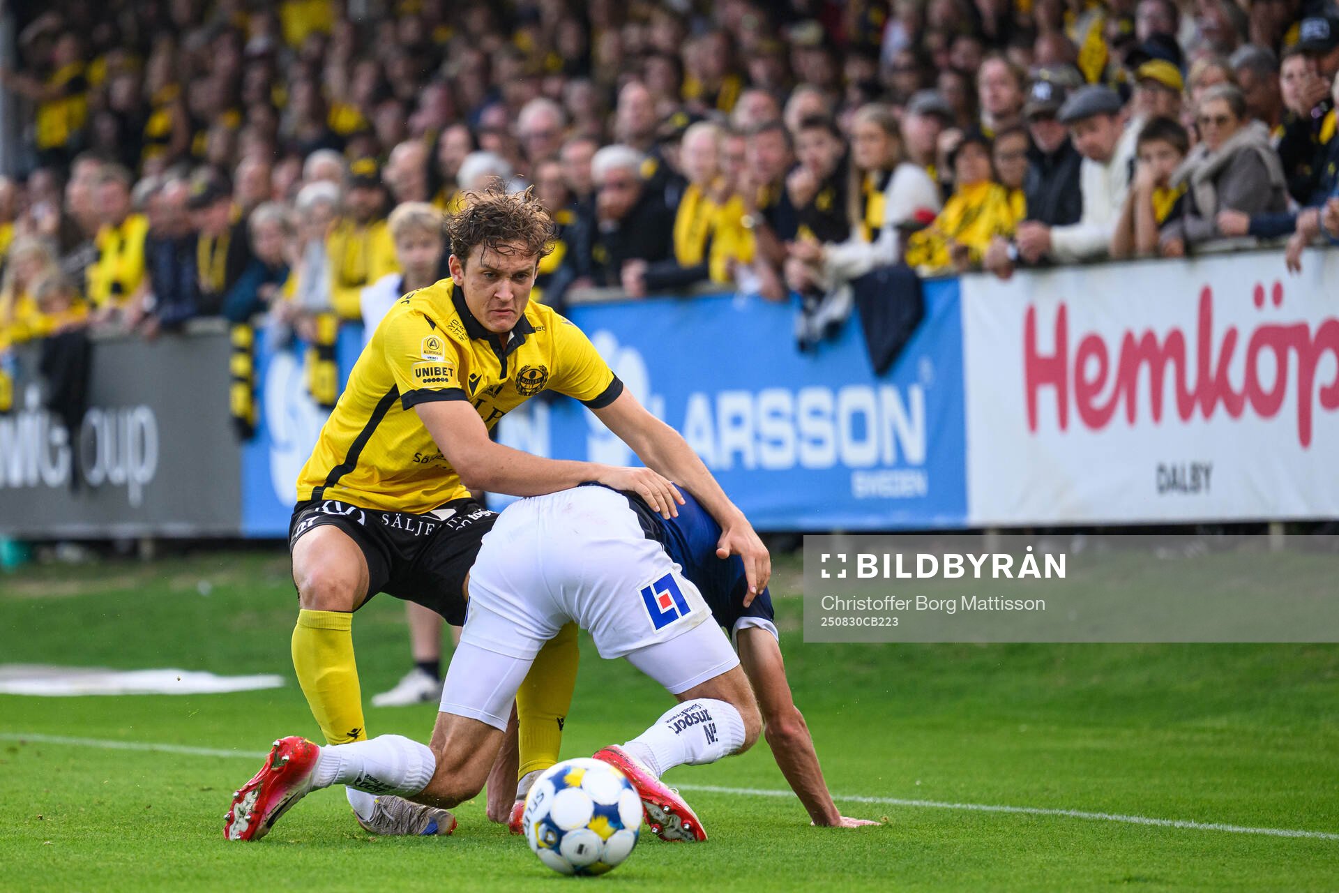 Mjällbys Ludvig Tidstrand och Halmstads Villiam Granath
