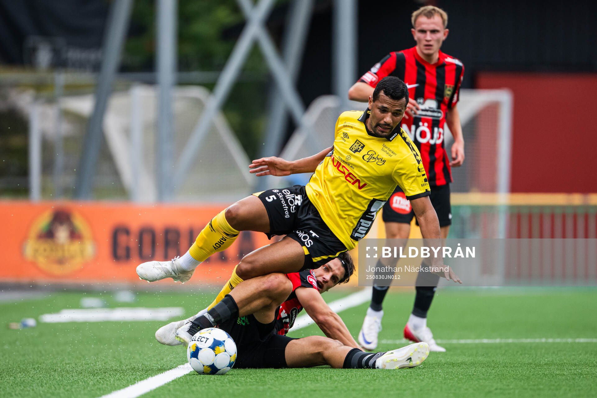 Brommapojkarnas Kevin Ackermann och Elfsborgs Wenderson