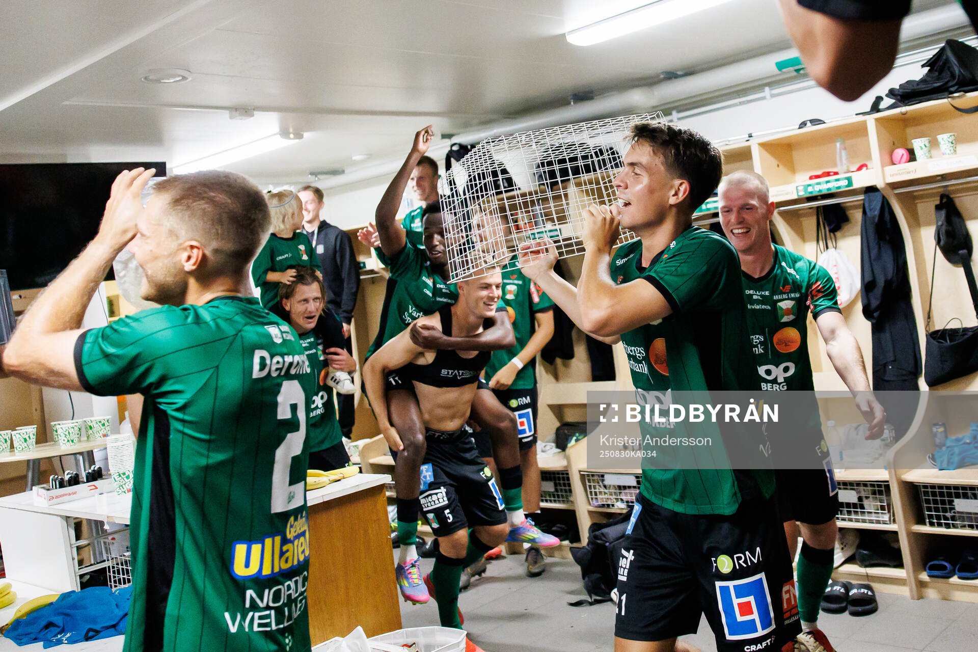 Varbergs spelare jublar