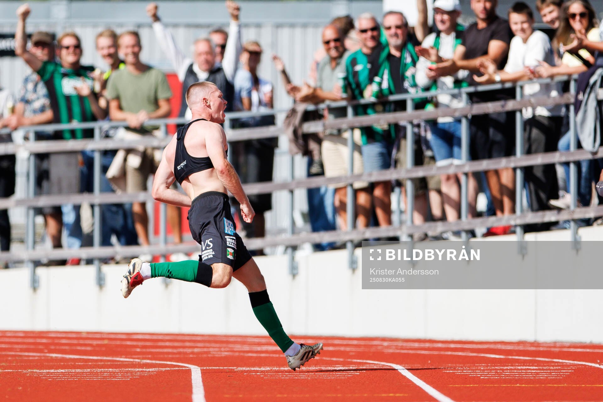 Varbergs Anton Liljenbäck jublar