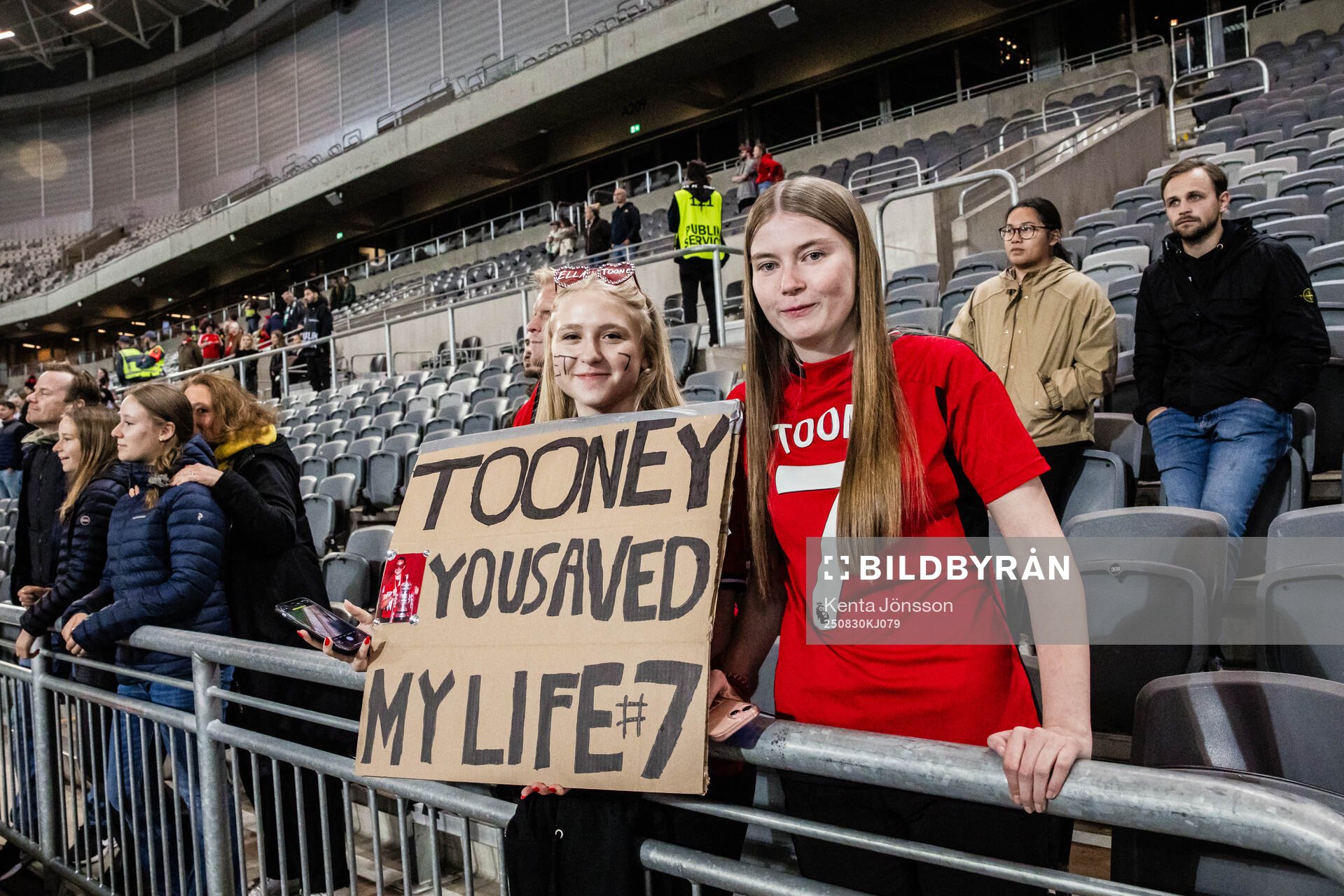 Supporters of Manchester United