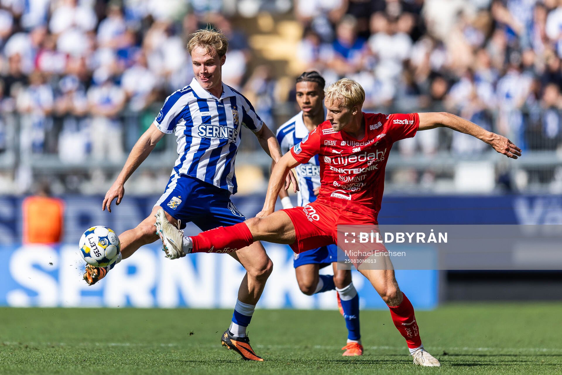 IFK Göteborgs Max Fenger och Värnamos Victor Larsson