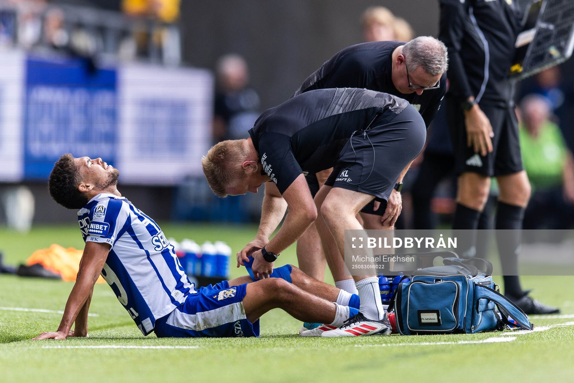 IFK Göteborgs Thomas Santos får vård