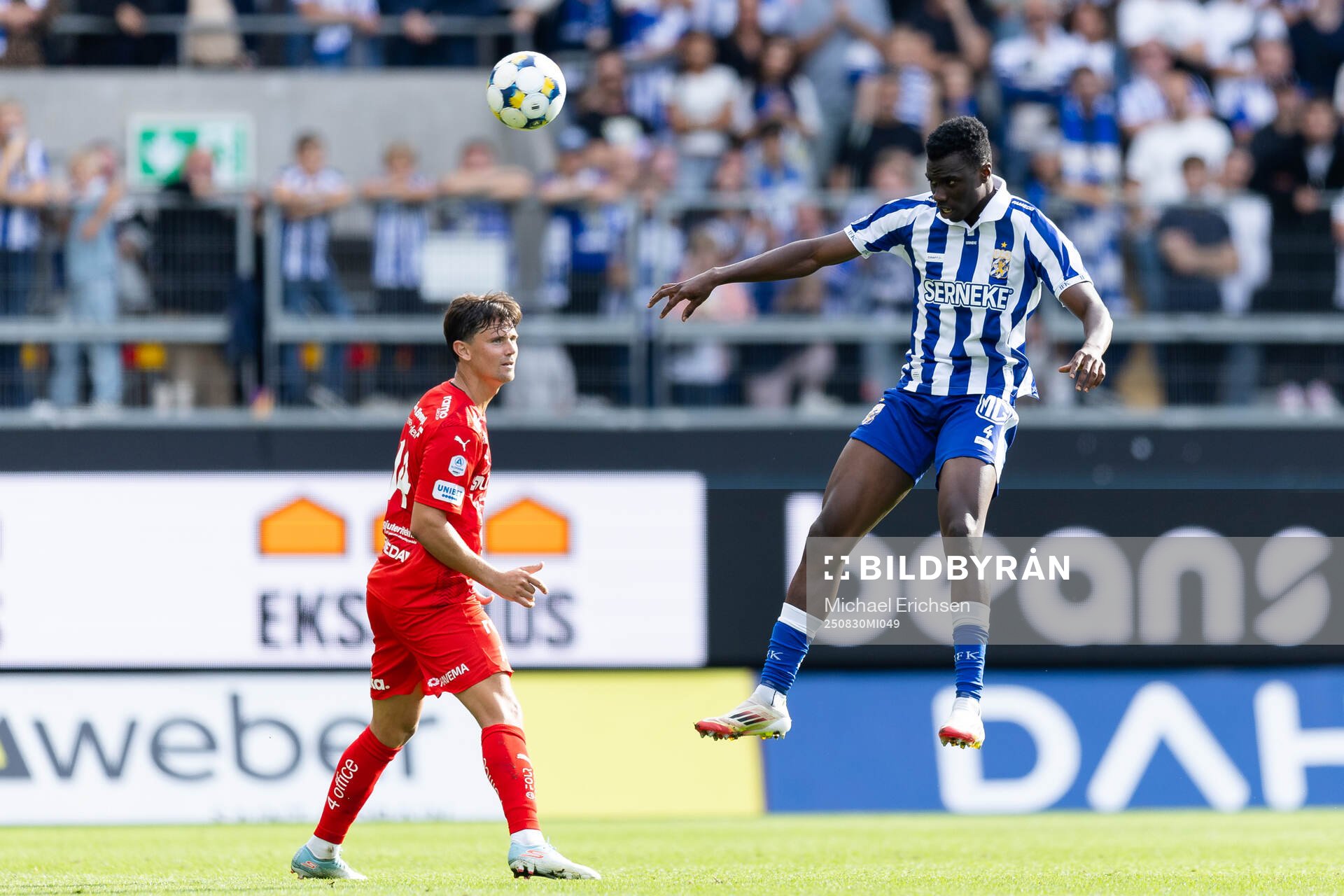 Värnamos Marcus Antonsson och IFK Göteborgs Rockson Yeboah