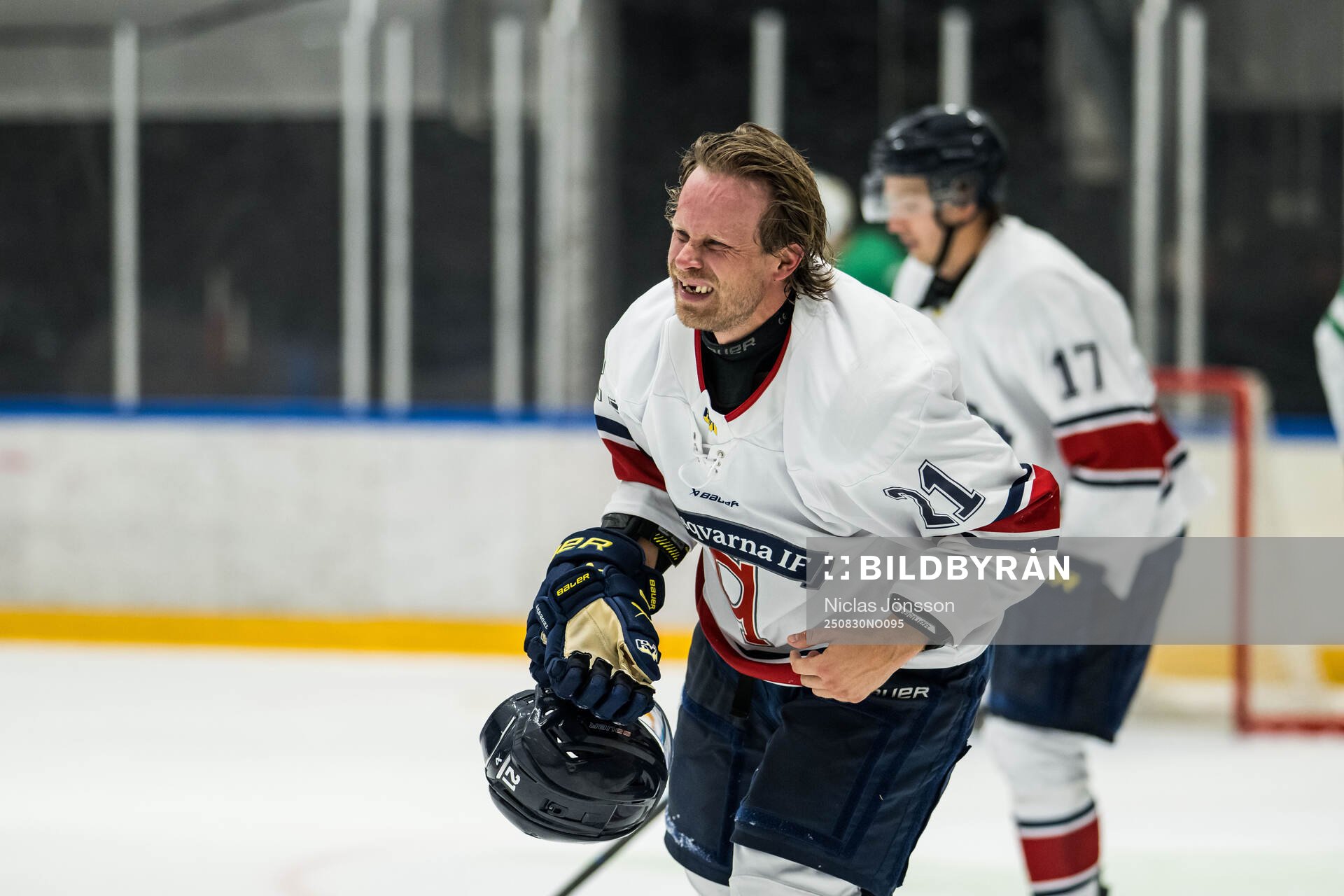 HV71s Mattias Tedenby har ont