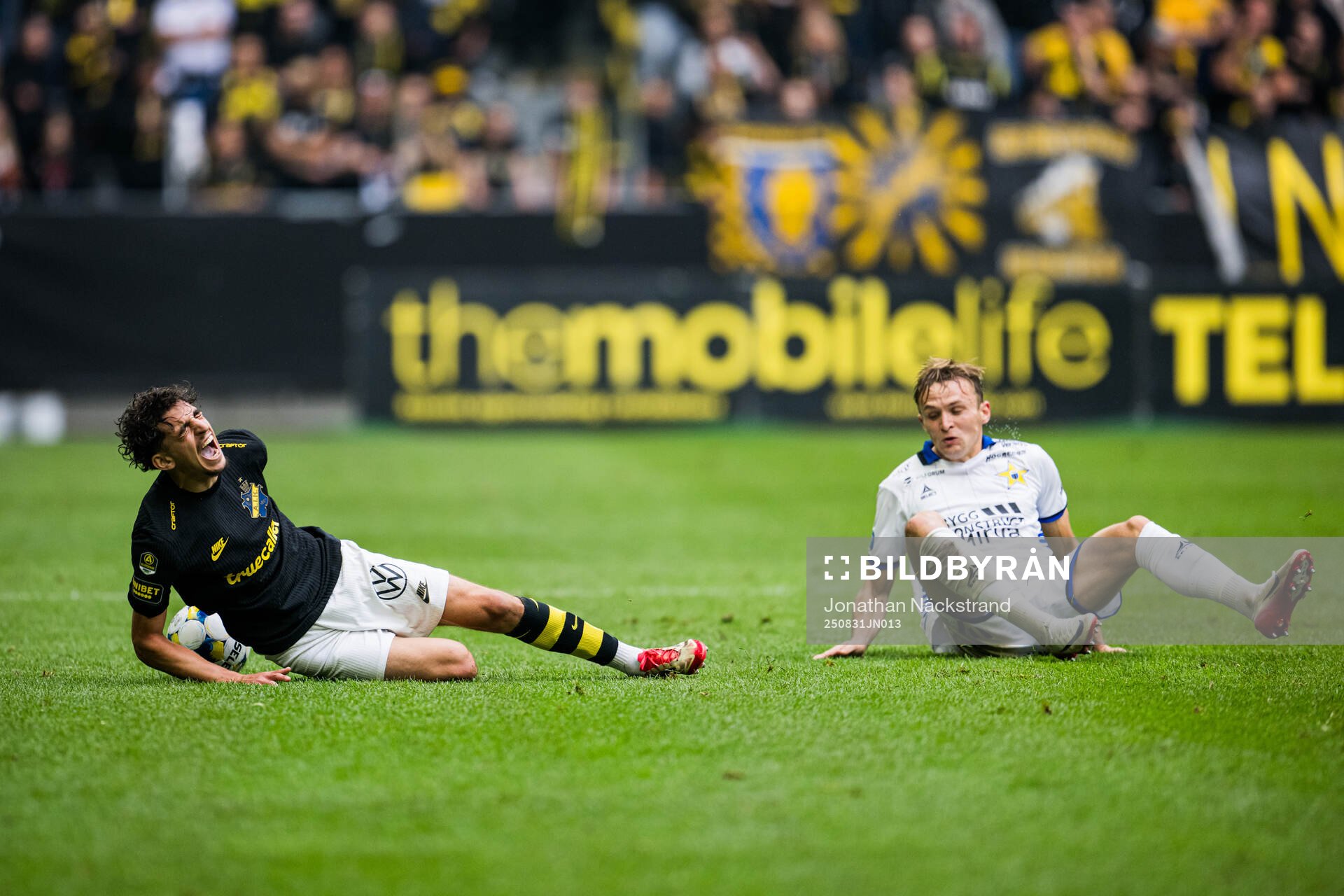 AIKs Taha Ayari och Sirius Oscar Krusnell