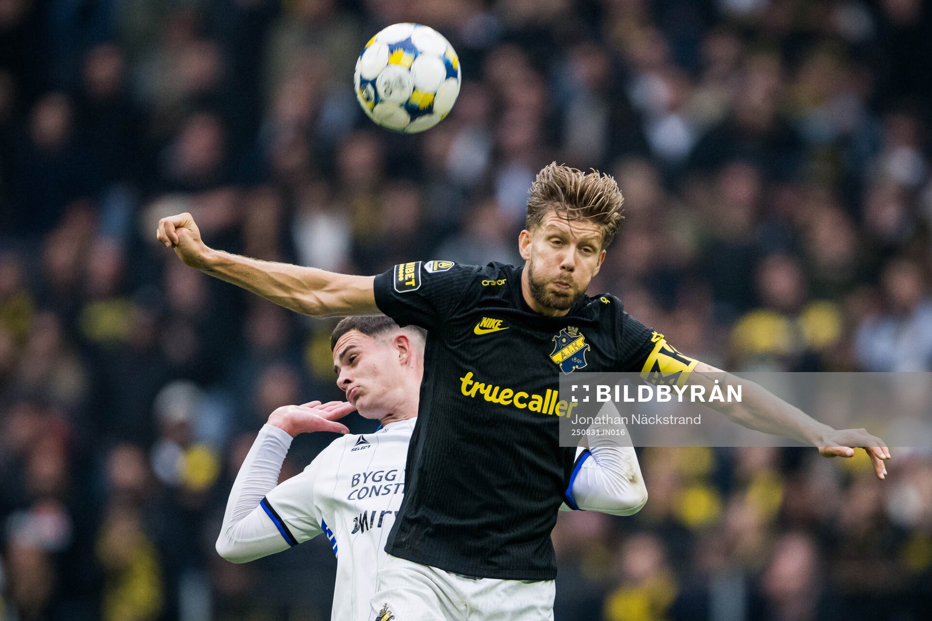 AIKs Anton Salétros och Sirius Robbie Ure